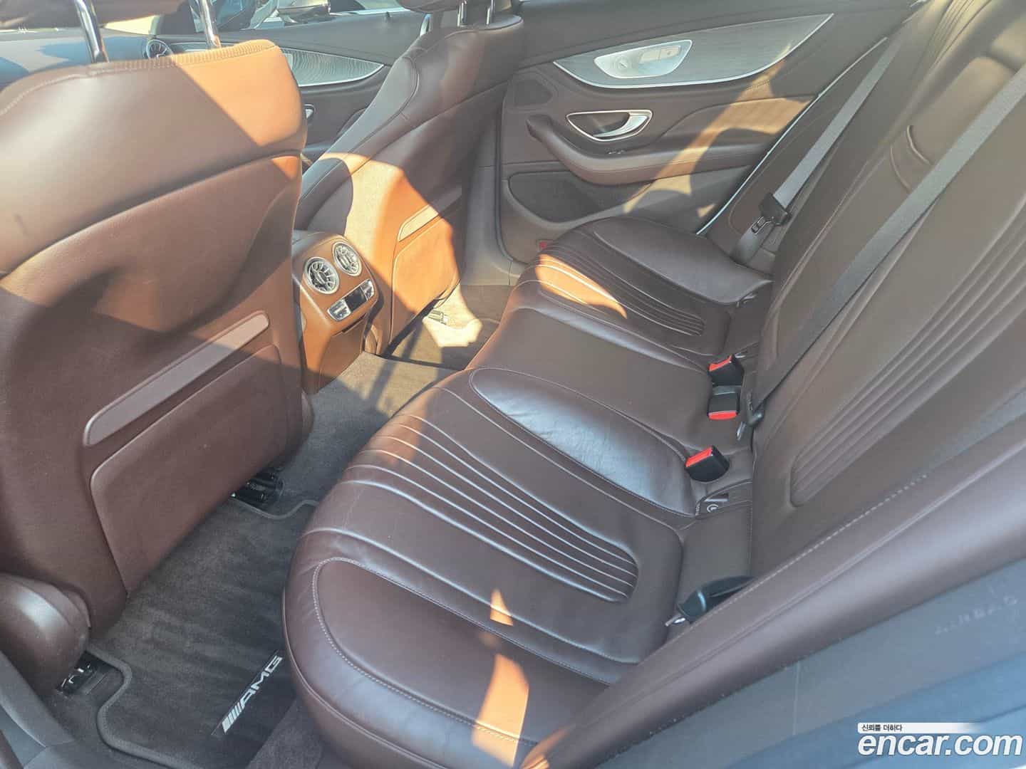 CLS-Class Mercedes-Benz 2021.3-INNER-007