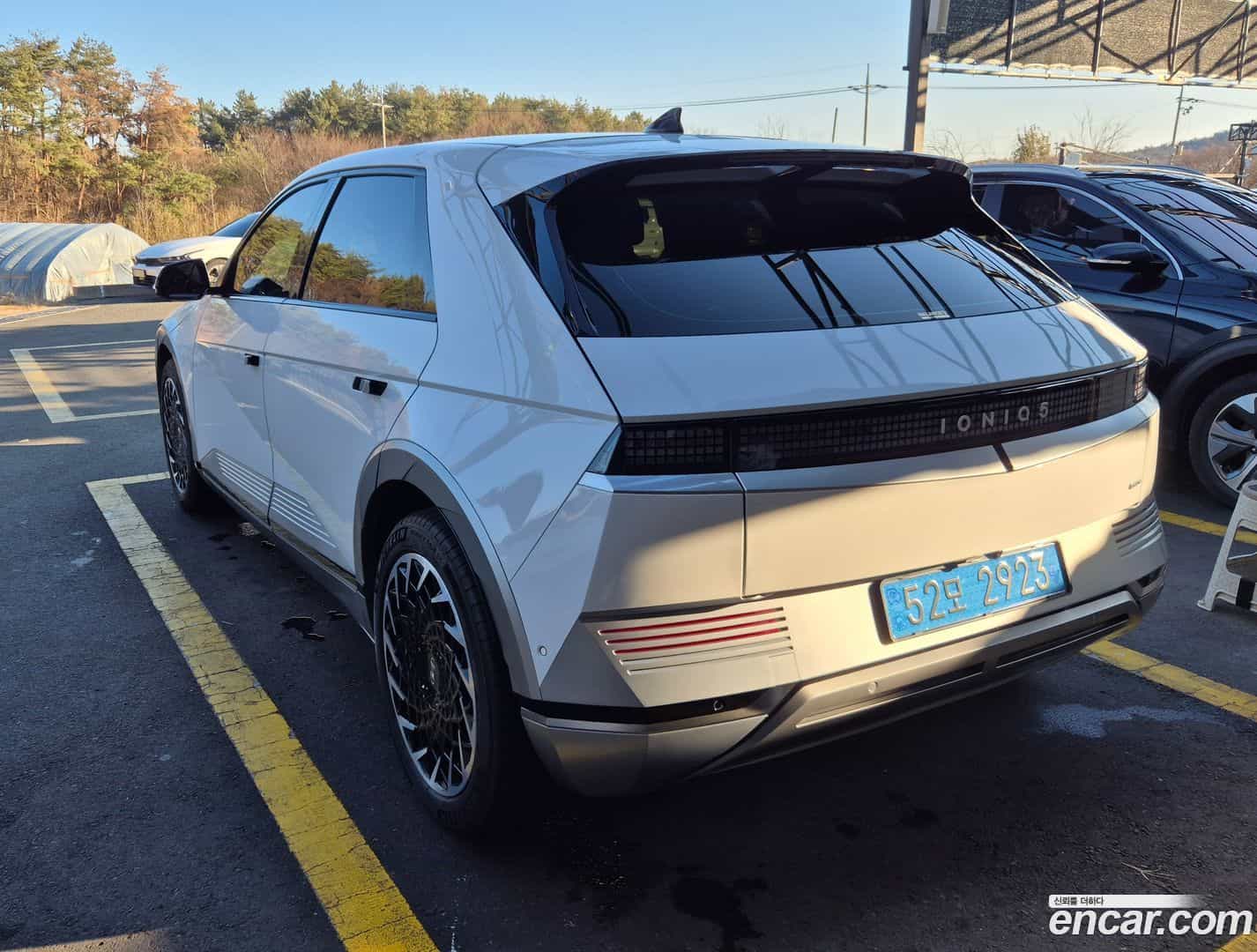 Ioniq5 Hyundai 2023.10-OUTER-002