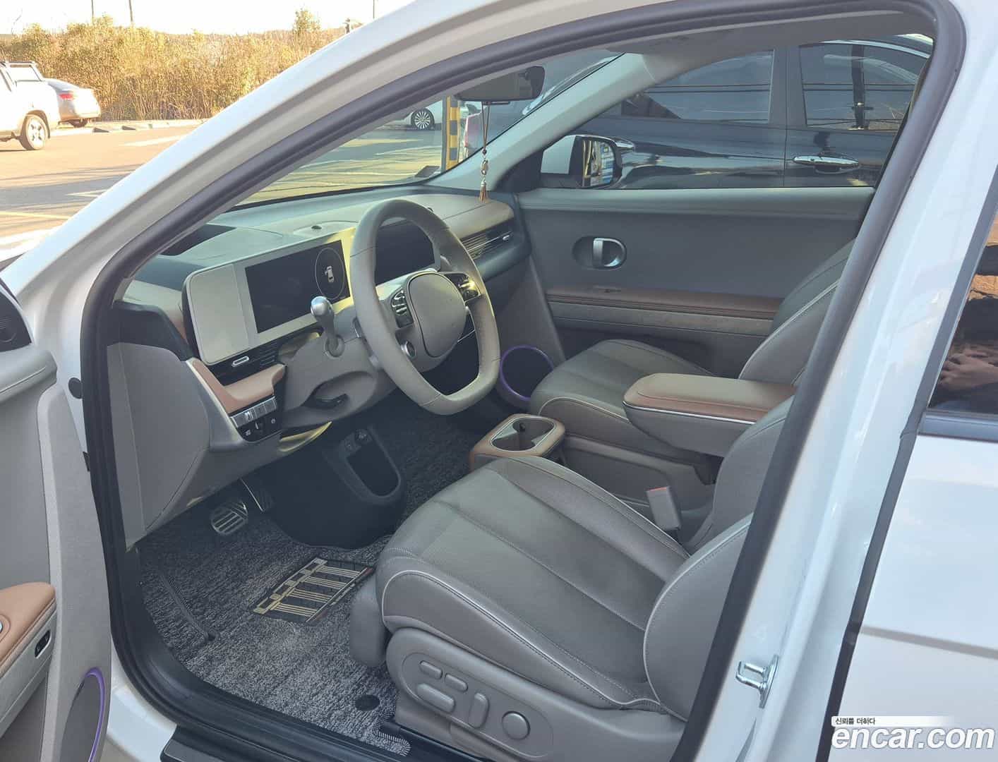 Ioniq5 Hyundai 2023.10-INNER-007