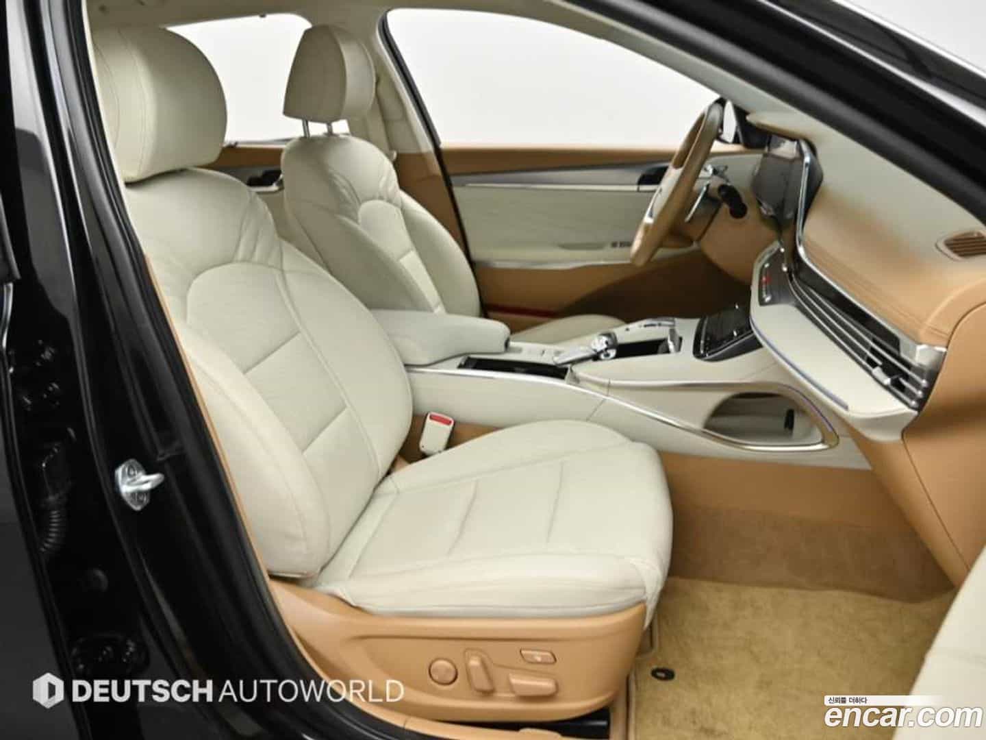 Grandeur Hyundai 2022.0-INNER-010