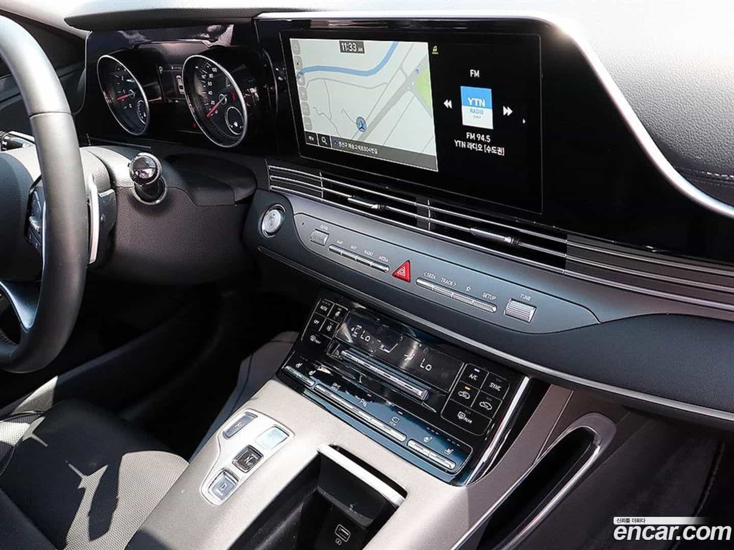 Grandeur Hyundai 2021.1-OPTION-015