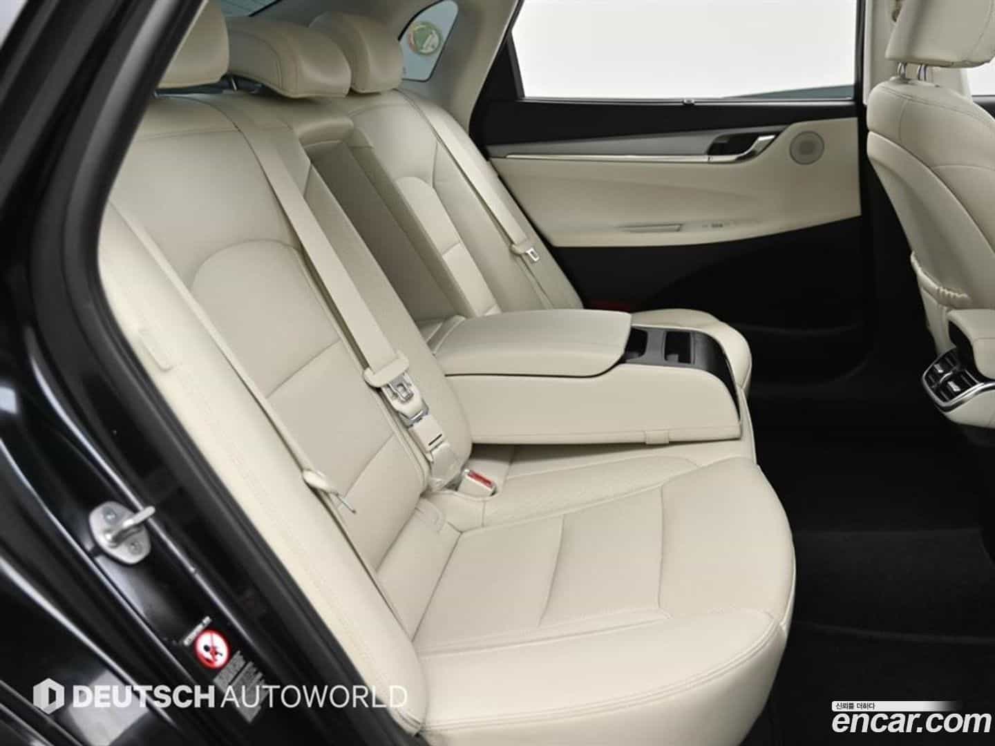 Grandeur Hyundai 2022.9-OPTION-016