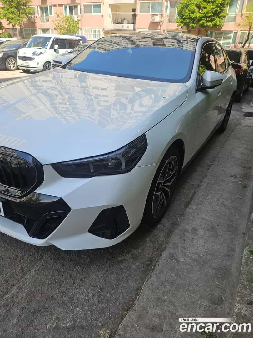 5-Series BMW 2025.10-OPTION-016