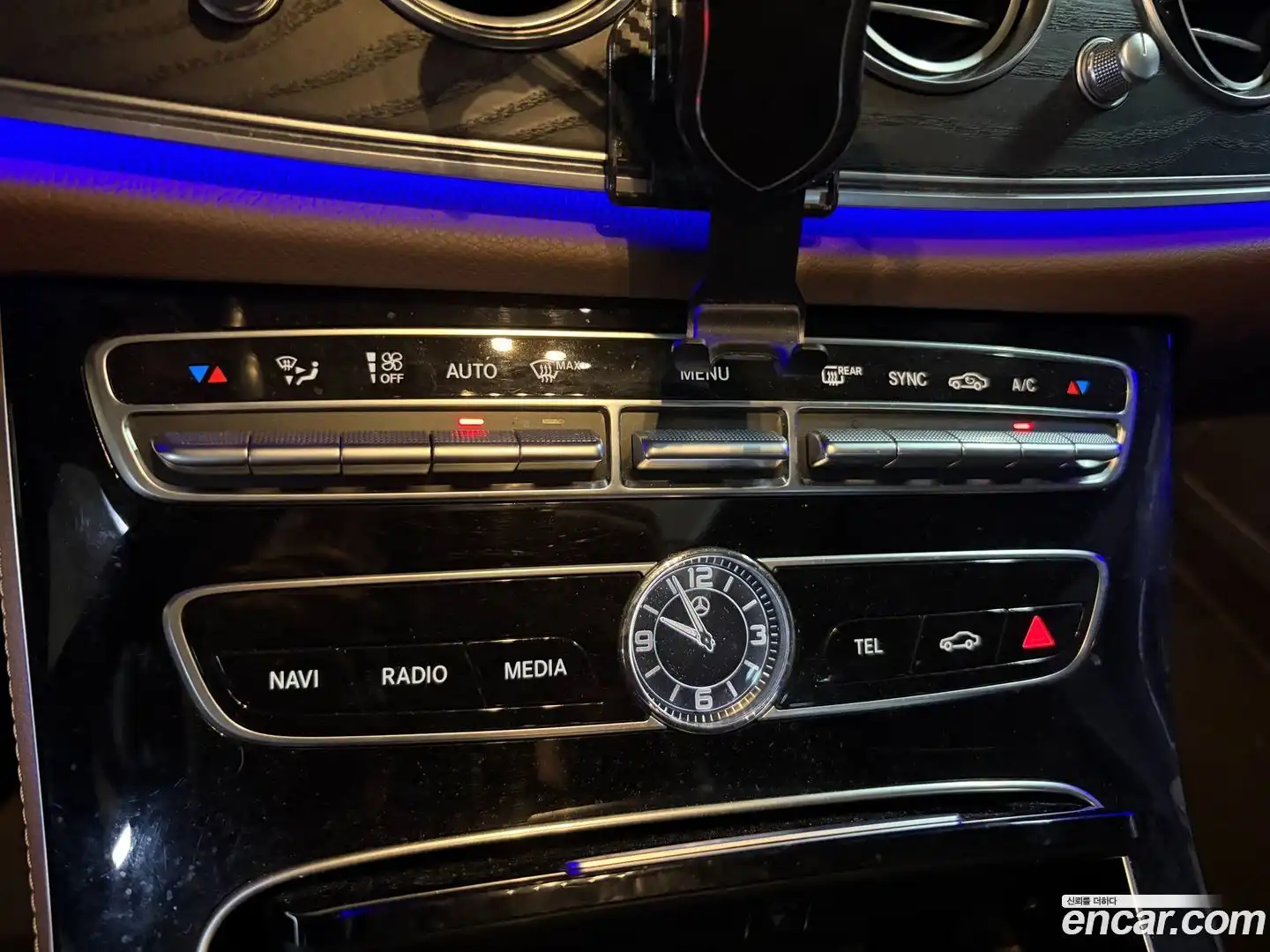 E-Class Mercedes-Benz 2019.3-OPTION-018