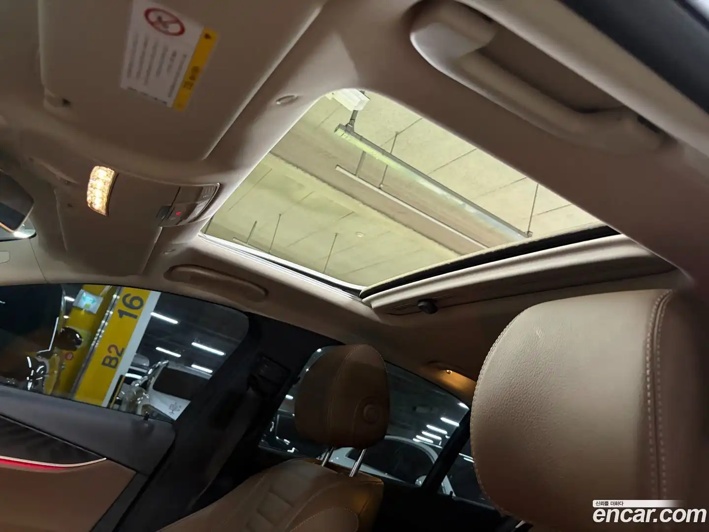 E-Class Mercedes-Benz 2019.3-OPTION-021