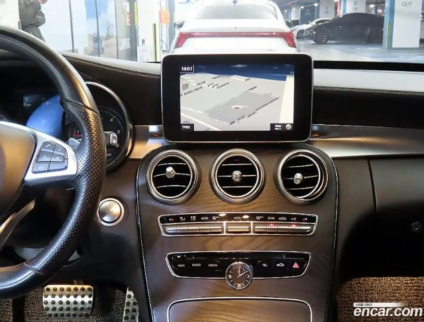 C-Class Mercedes-Benz 2015.0-OPTION-015