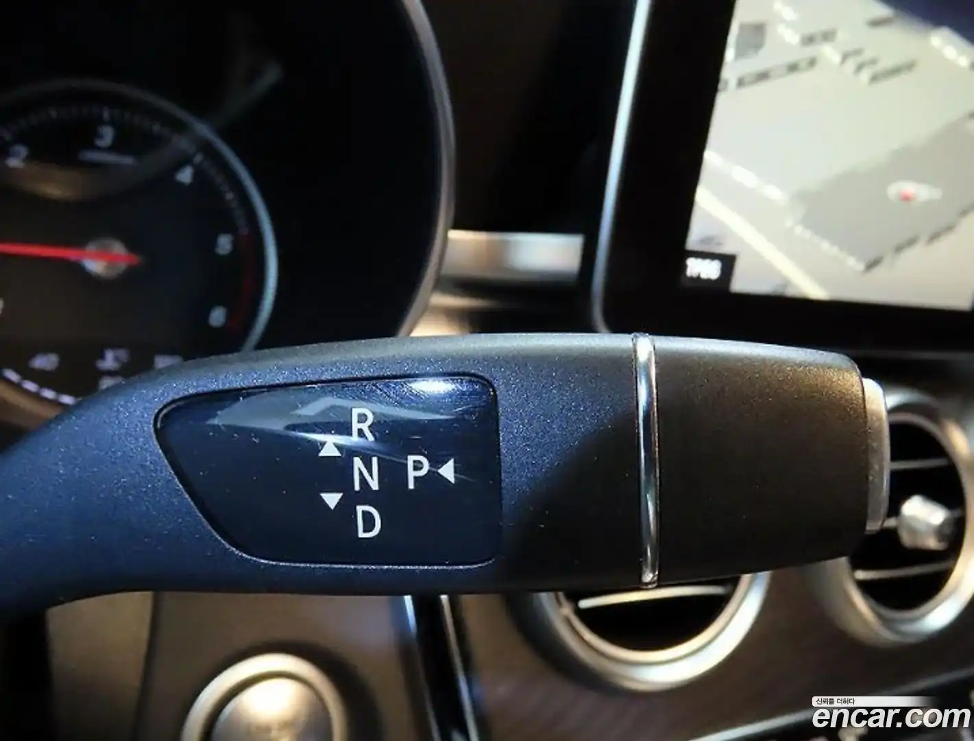 C-Class Mercedes-Benz 2015.0-OPTION-016