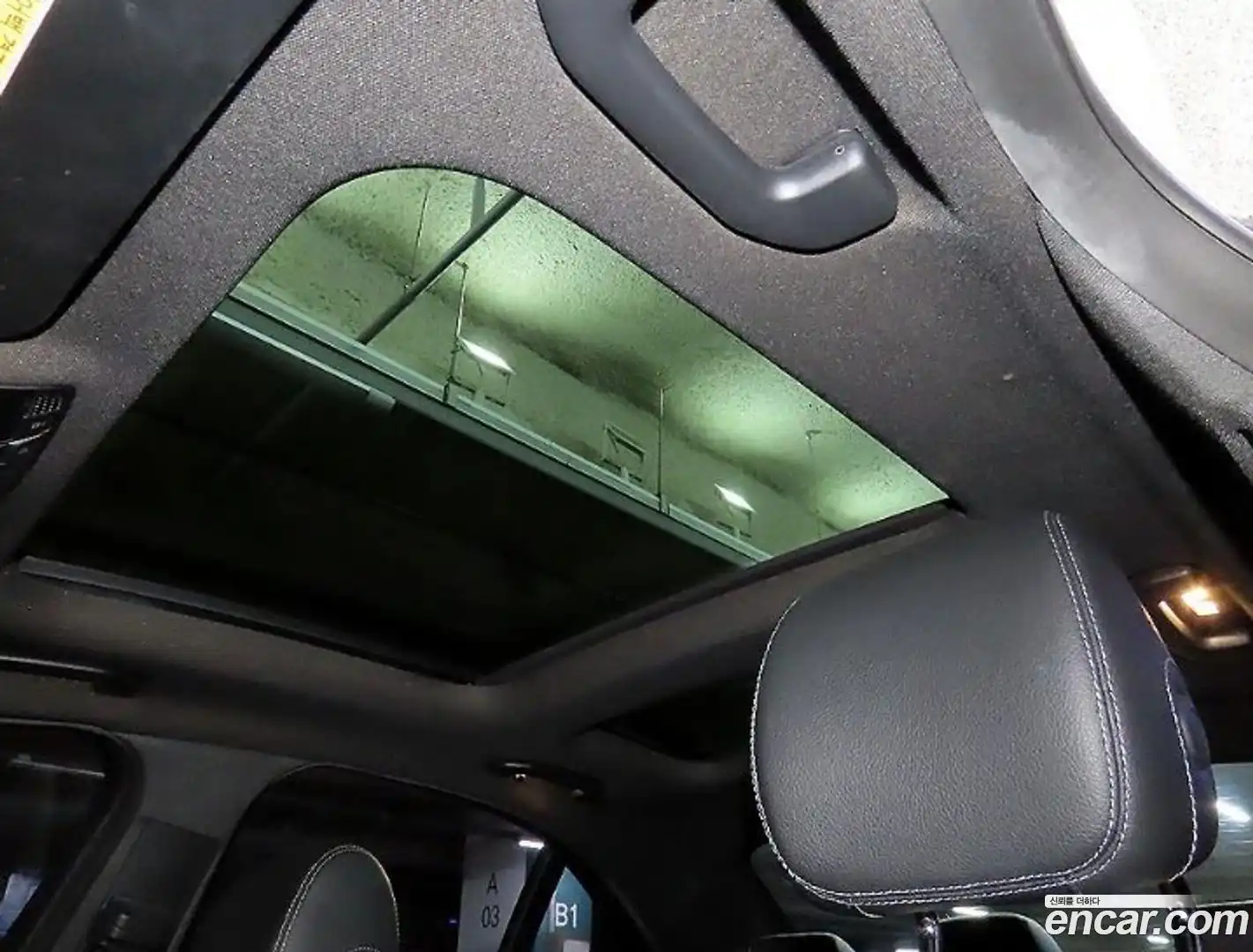 C-Class Mercedes-Benz 2015.0-OPTION-021
