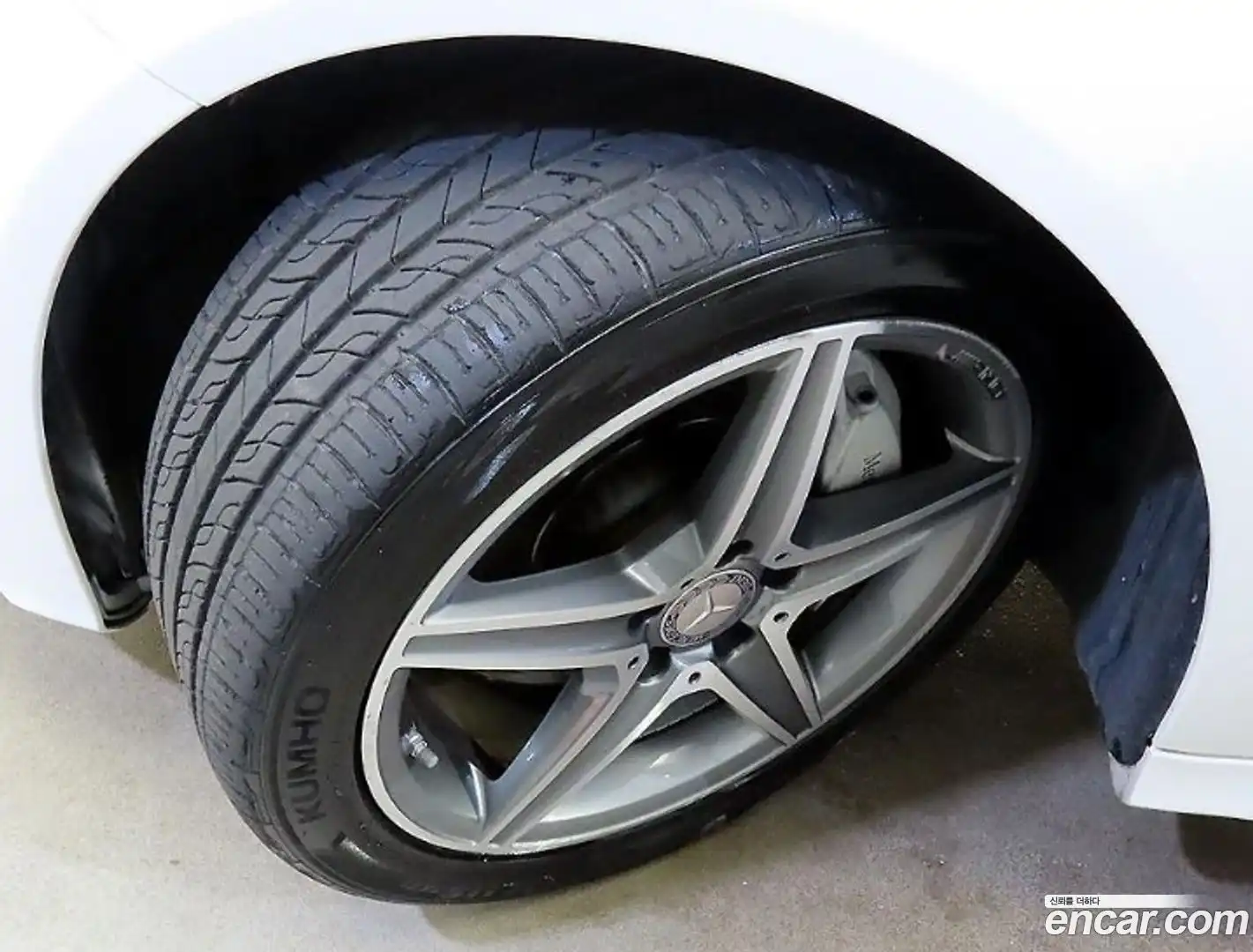 C-Class Mercedes-Benz 2015.0-OPTION-024