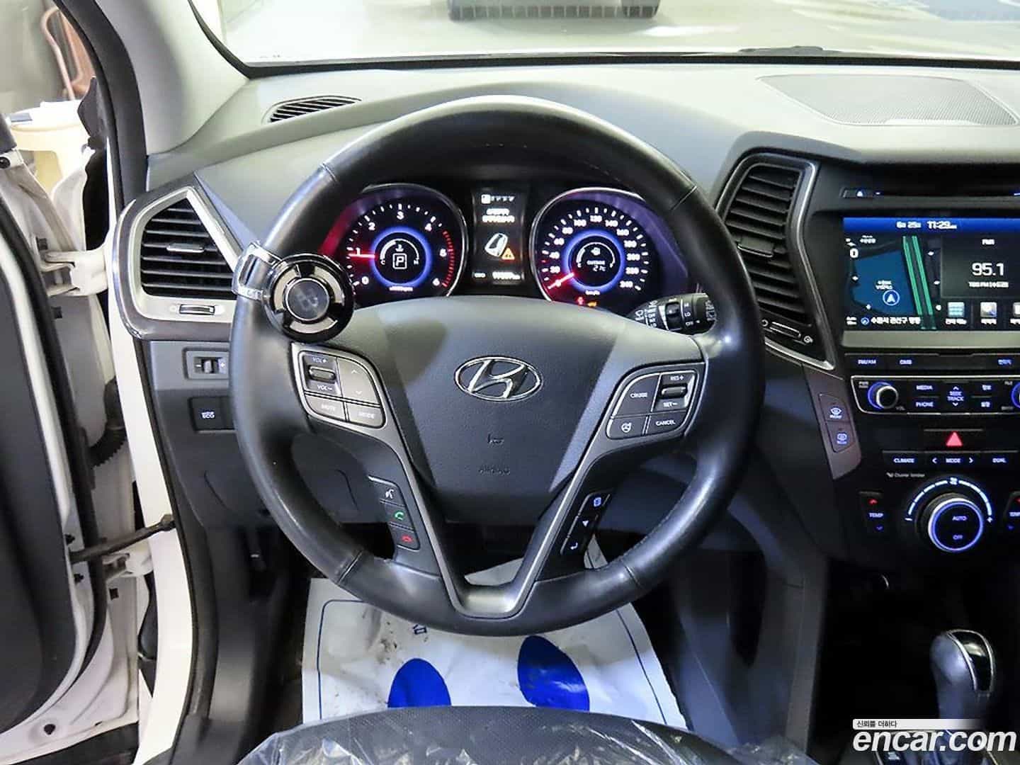 Santafe Hyundai 2015.4-INNER-008