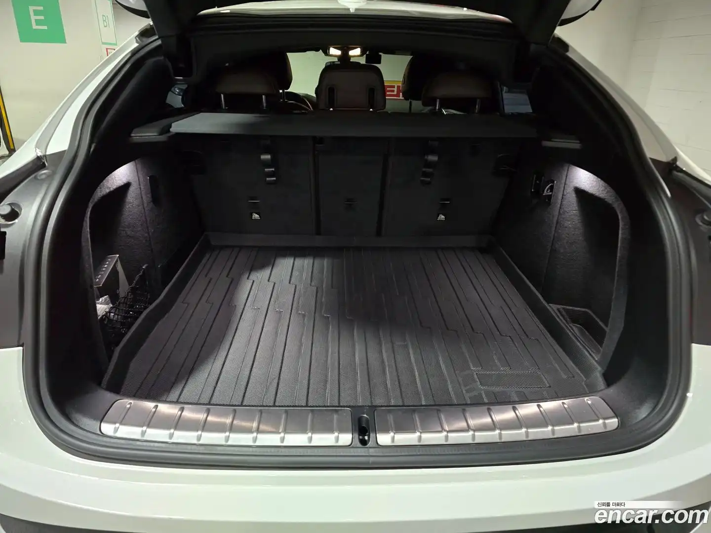 X4 BMW 2023.3-INNER-007