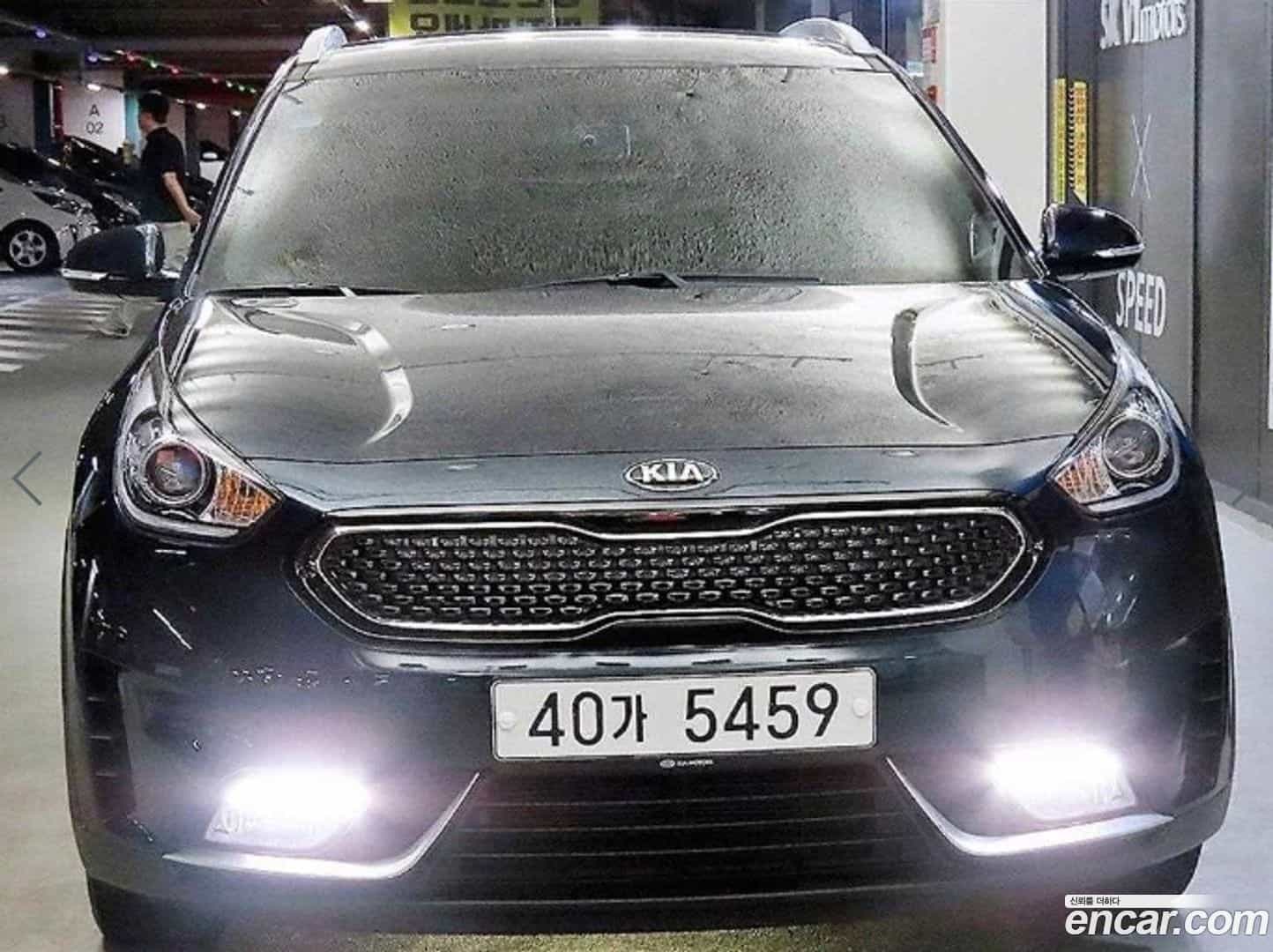 Niro Kia 2017.2-OUTER-001
