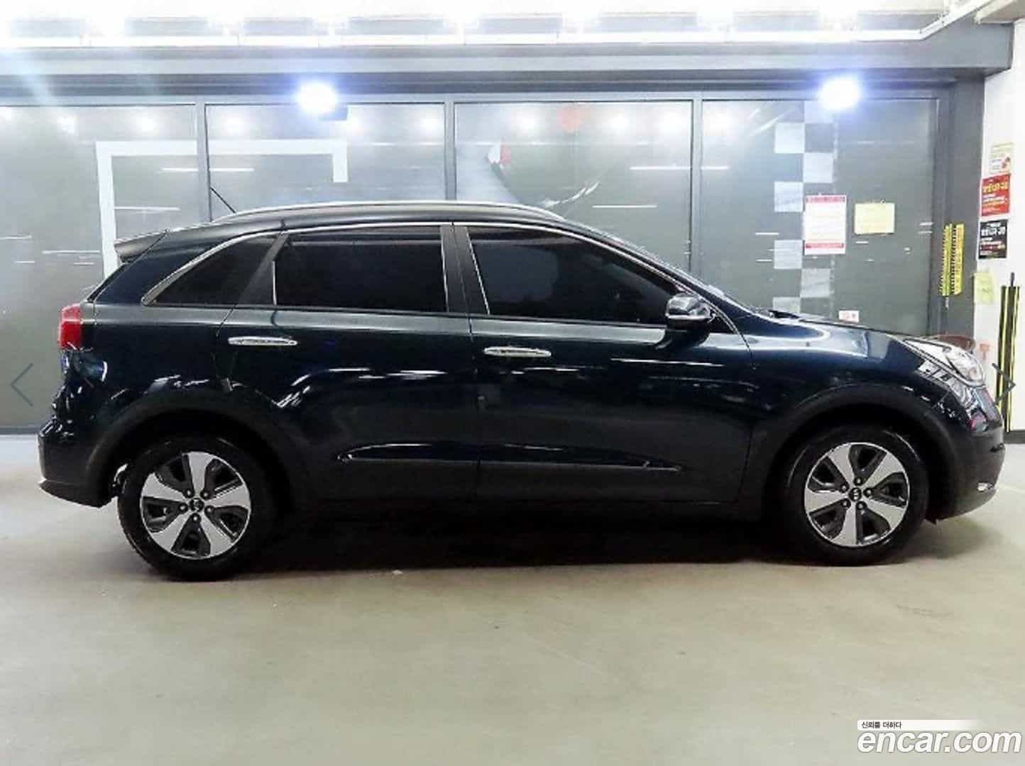 Niro Kia 2017.2-OUTER-002