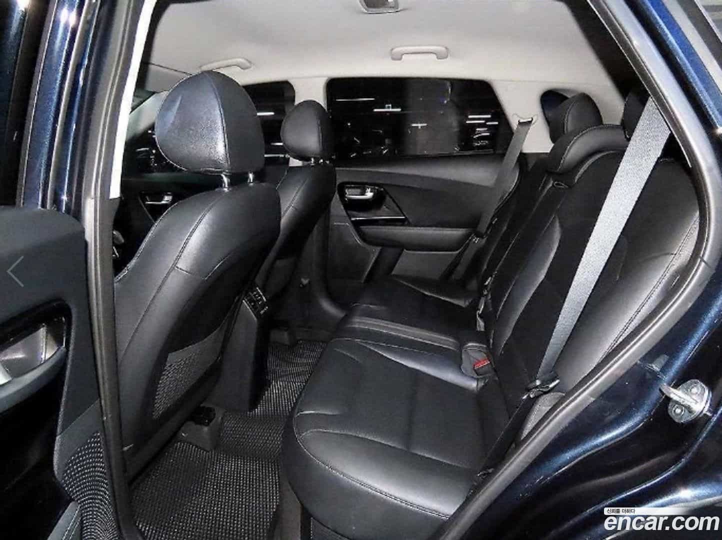 Niro Kia 2017.2-OUTER-006