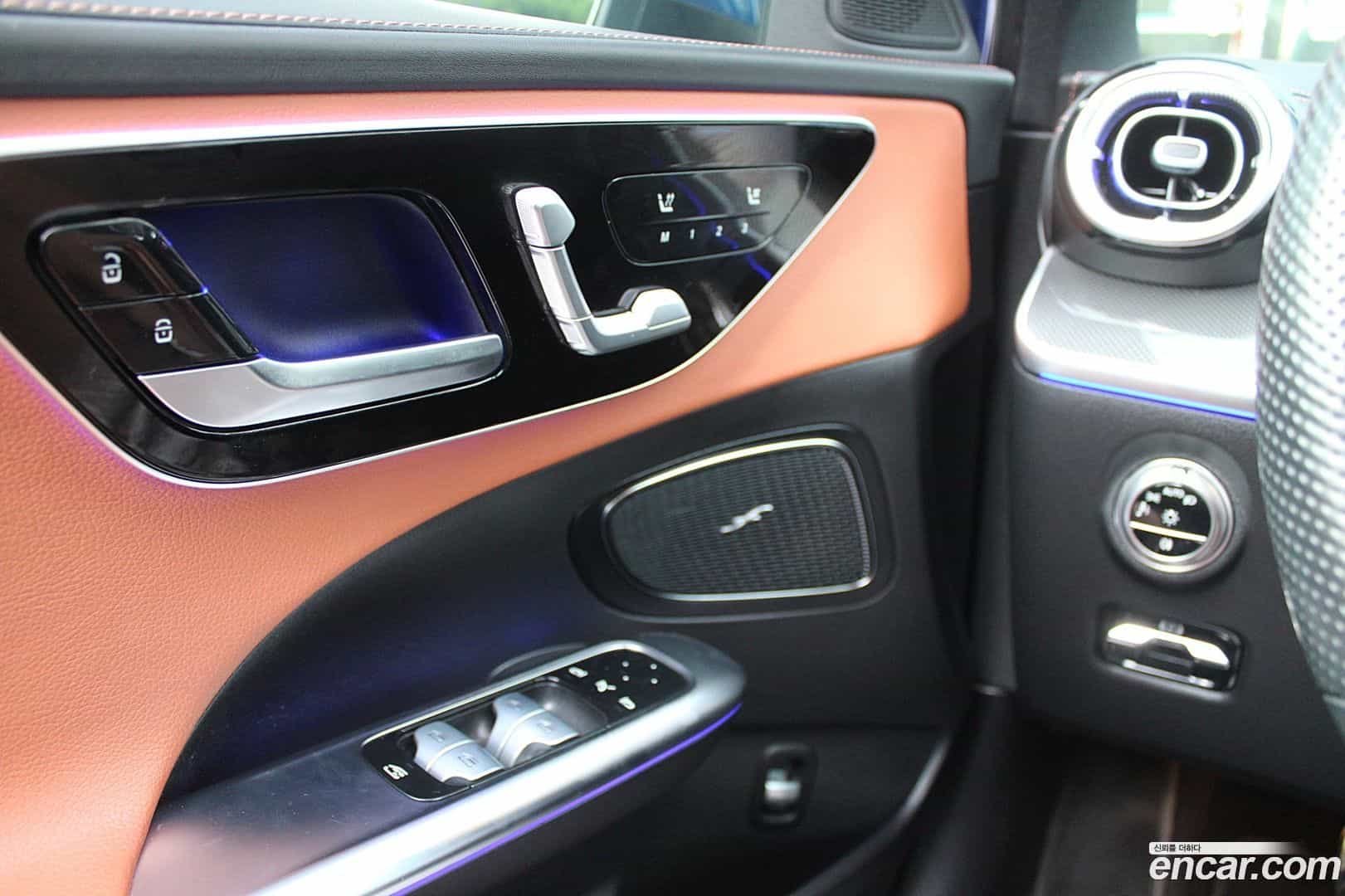 C-Class Mercedes-Benz 2022.5-INNER-010
