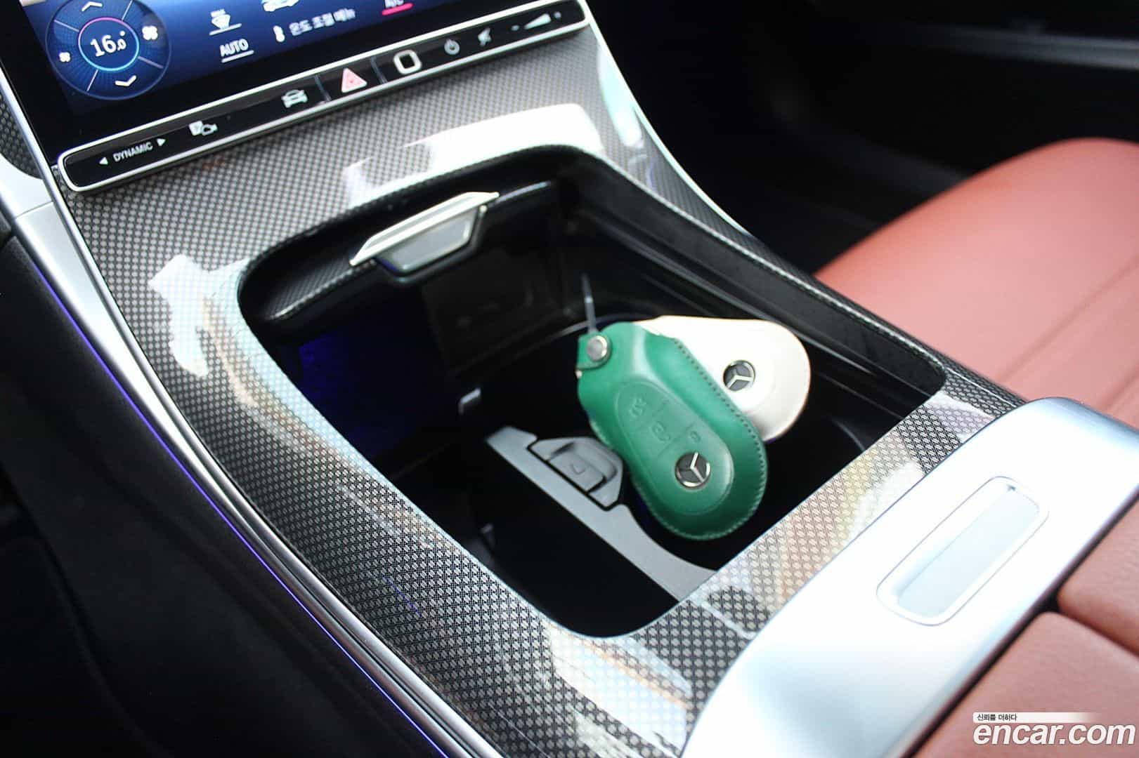 C-Class Mercedes-Benz 2022.5-OPTION-016