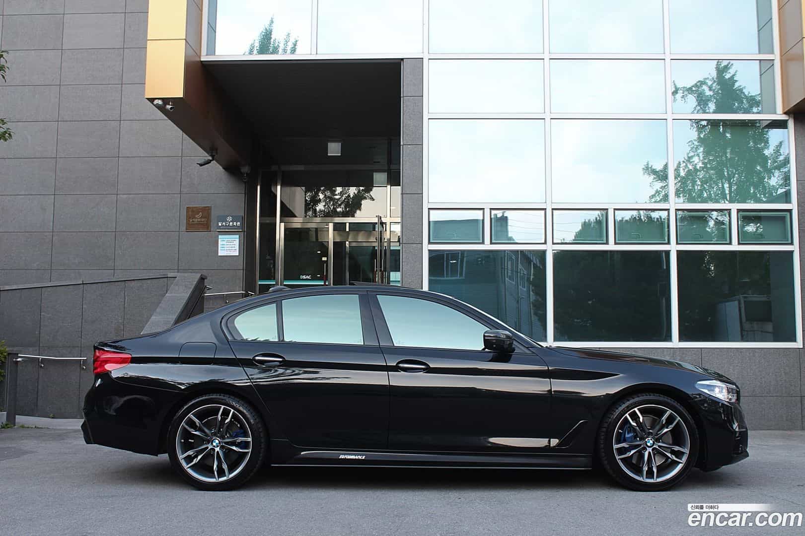 5-Series BMW 2017.5-OUTER-003