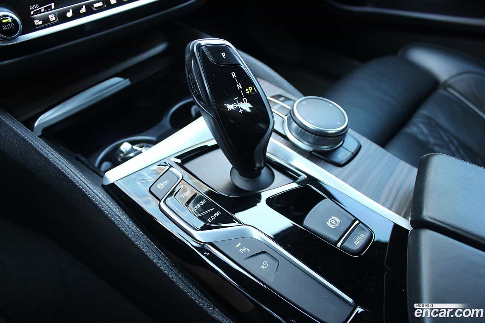 5-Series BMW 2017.5-INNER-010