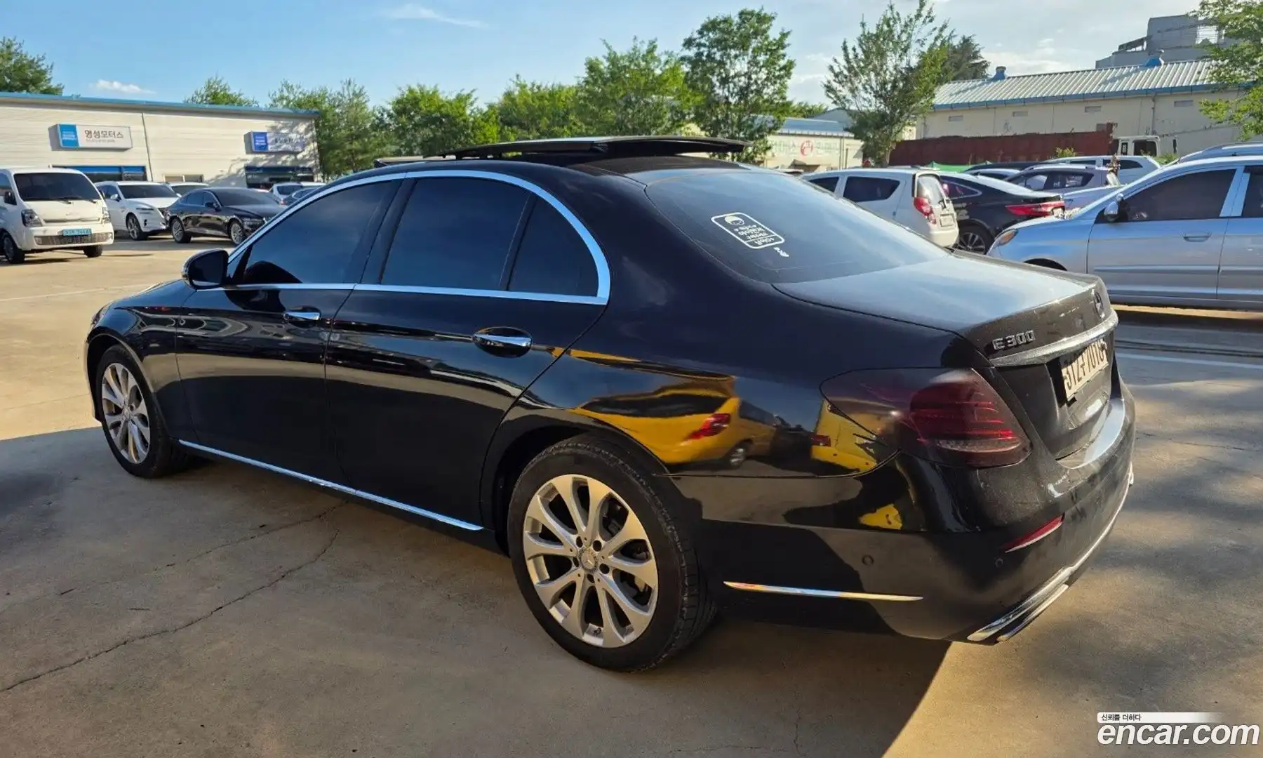 E-Class Mercedes-Benz 2017.1-OUTER-005