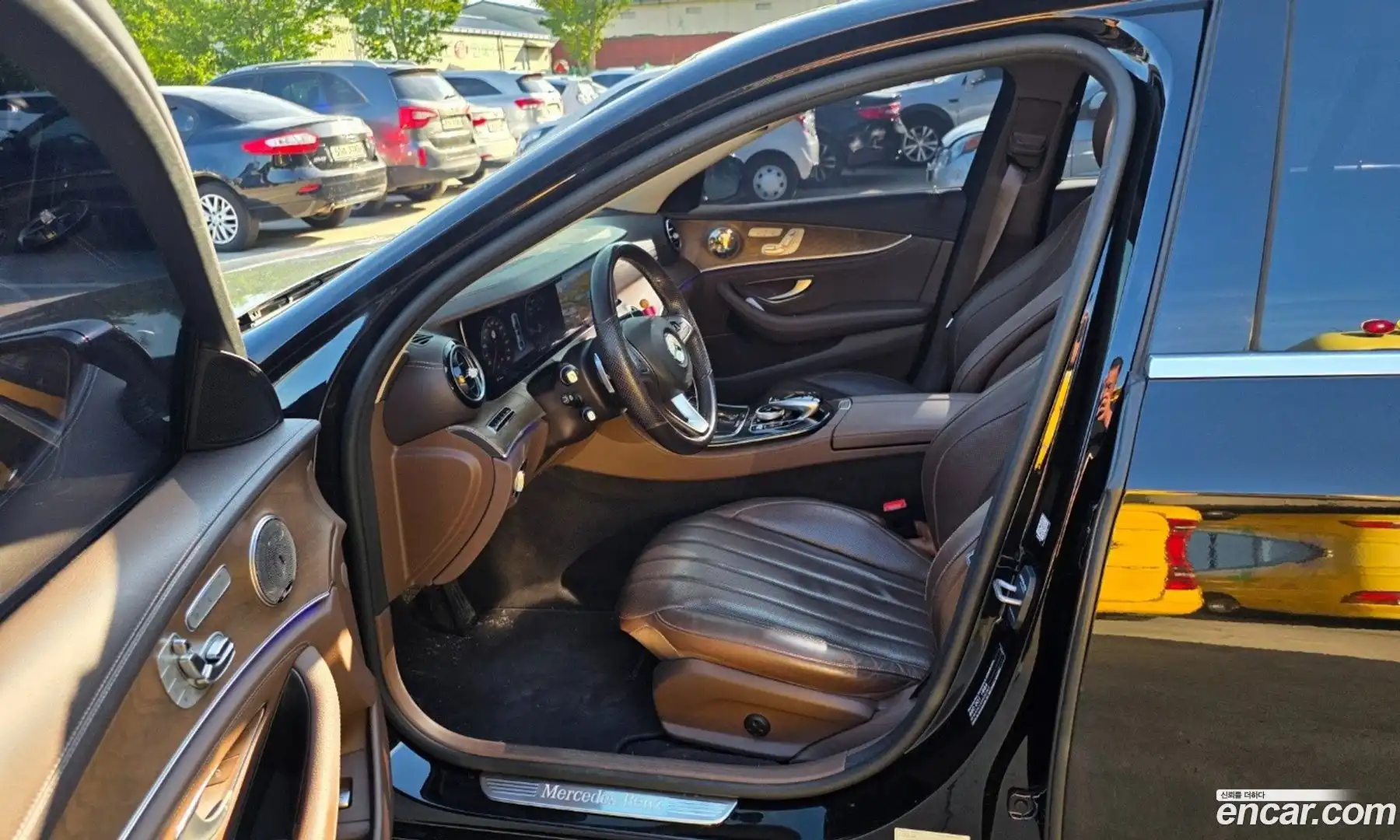 E-Class Mercedes-Benz 2017.1-OPTION-016