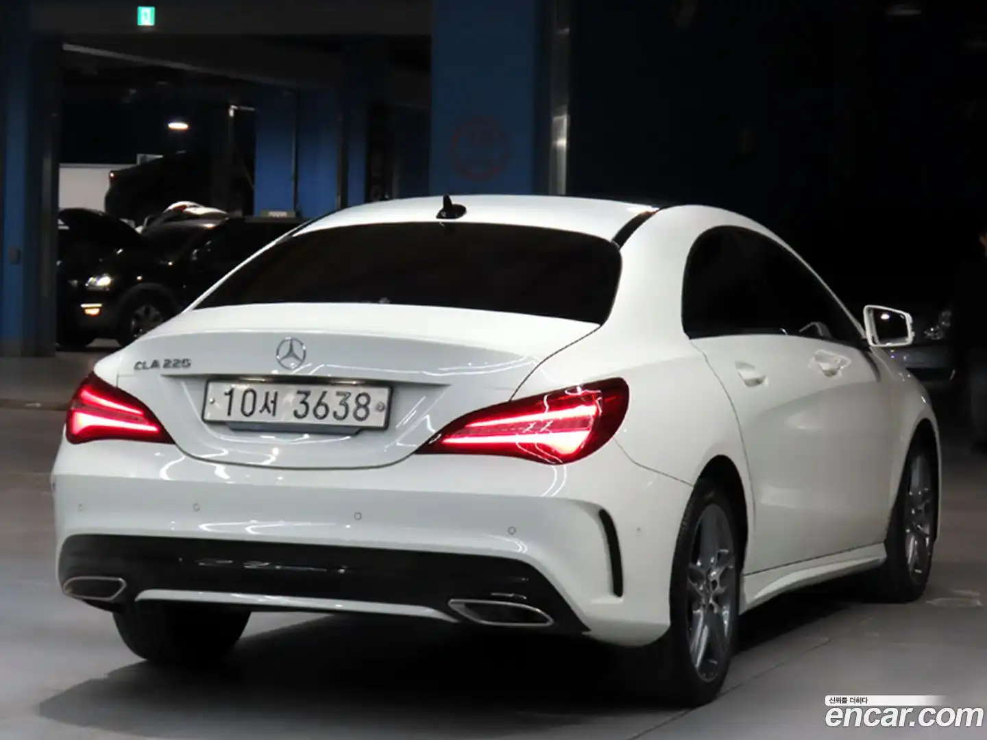 CLA-Class Mercedes-Benz 2018.0-OUTER-002