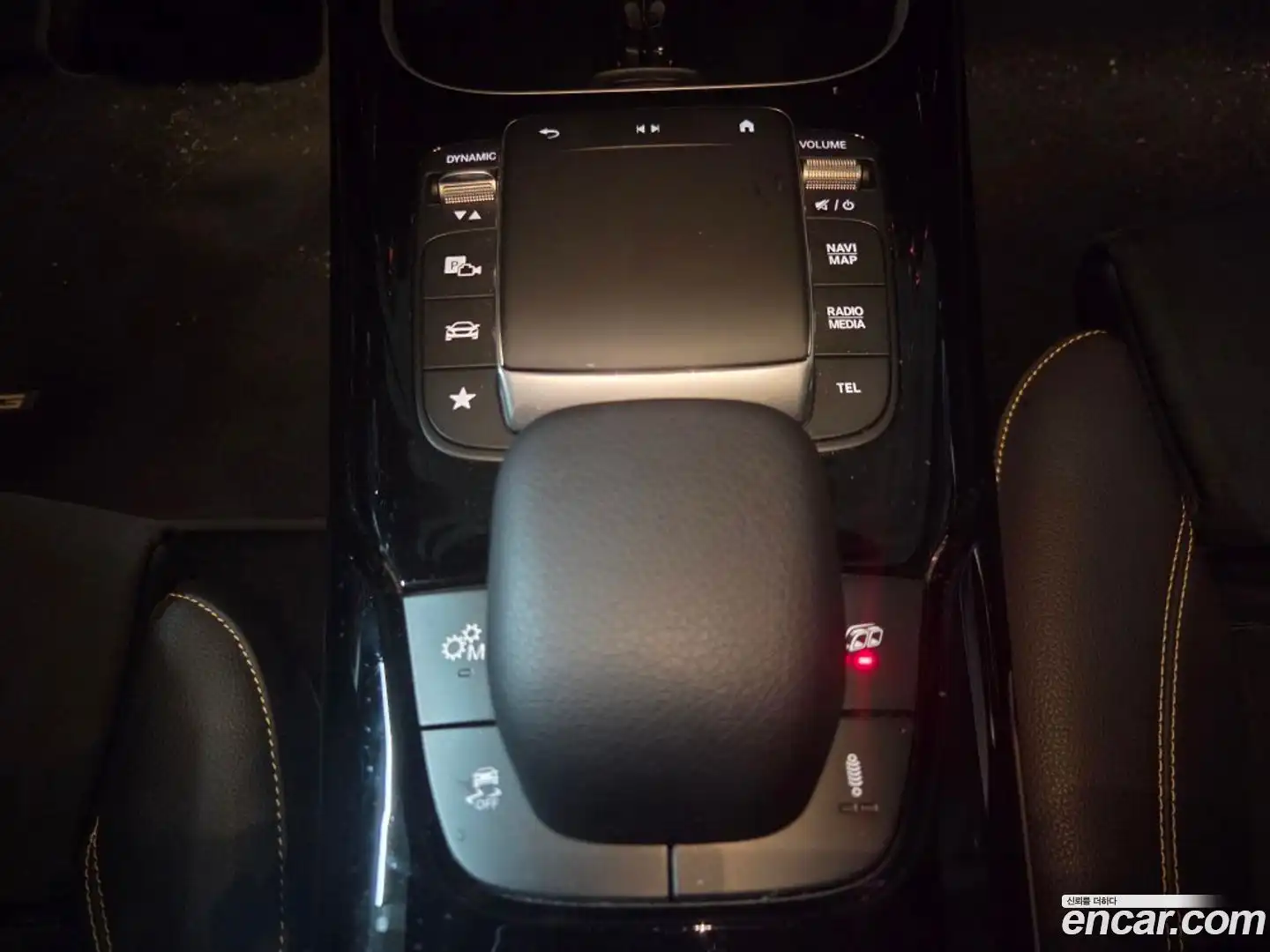 CLA-Class Mercedes-Benz 2023.3-INNER-009