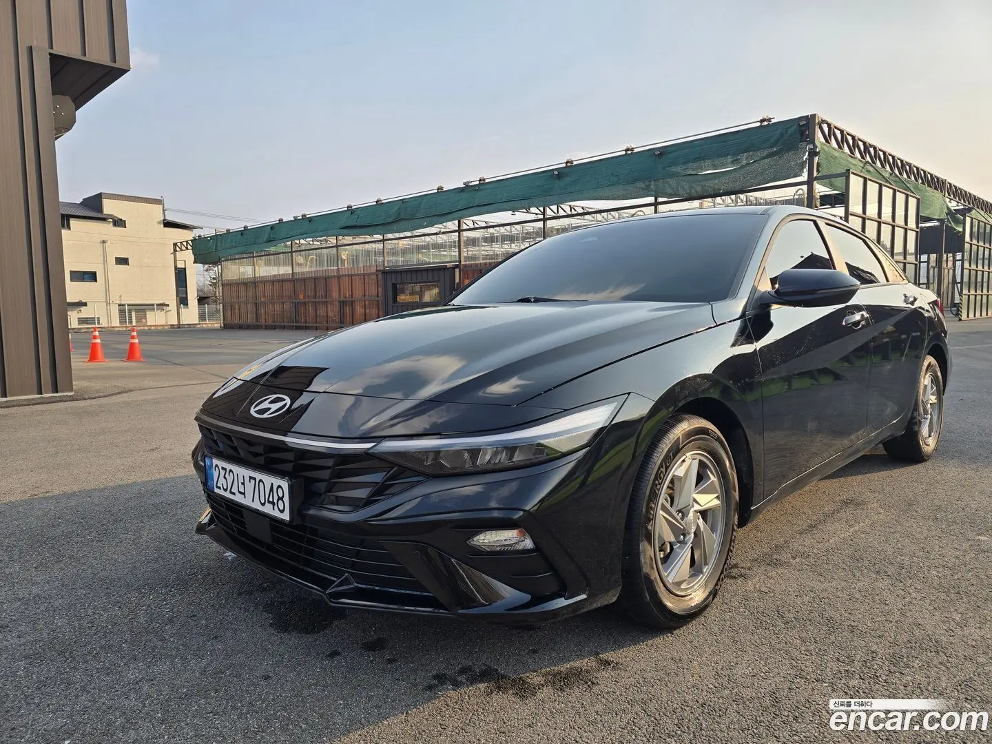 Main__Slider__Photo:AVANTE Hyundai 2025.2-0