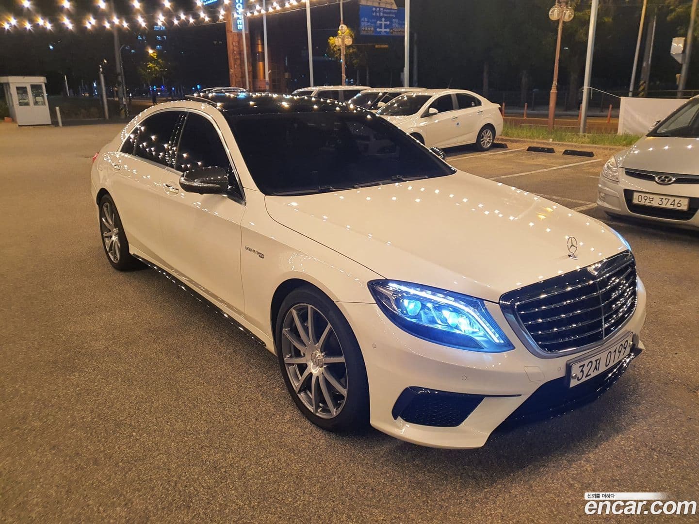 Main__Slider__Photo:S-Class Mercedes-Benz 2016.2-0