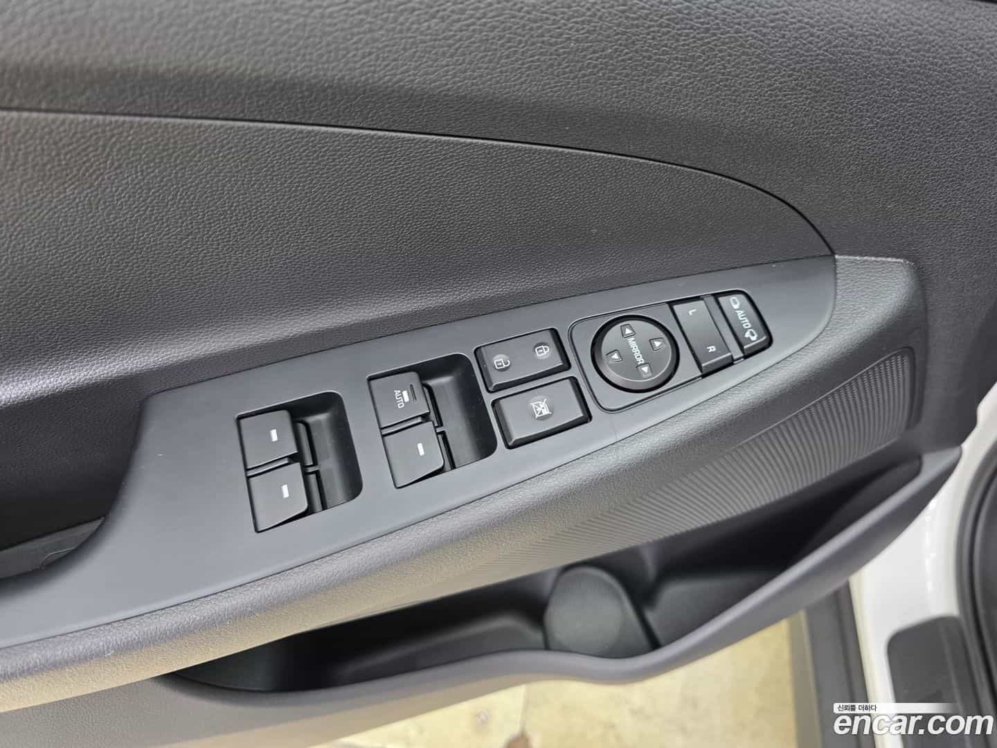 Tucson Hyundai 2016.6-OPTION-024