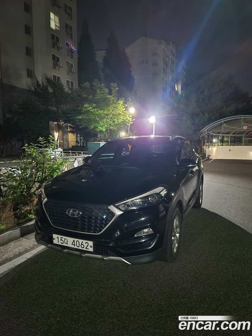 Tucson Hyundai 2017.0-OUTER-003