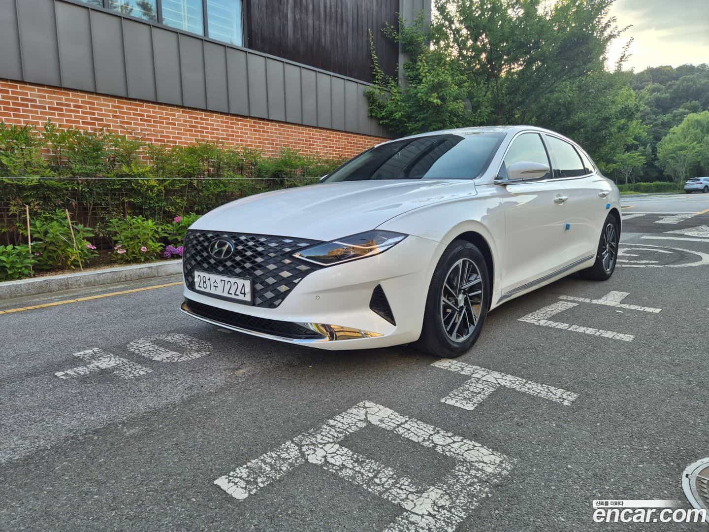 Grandeur Hyundai 2020.0-OUTER-002