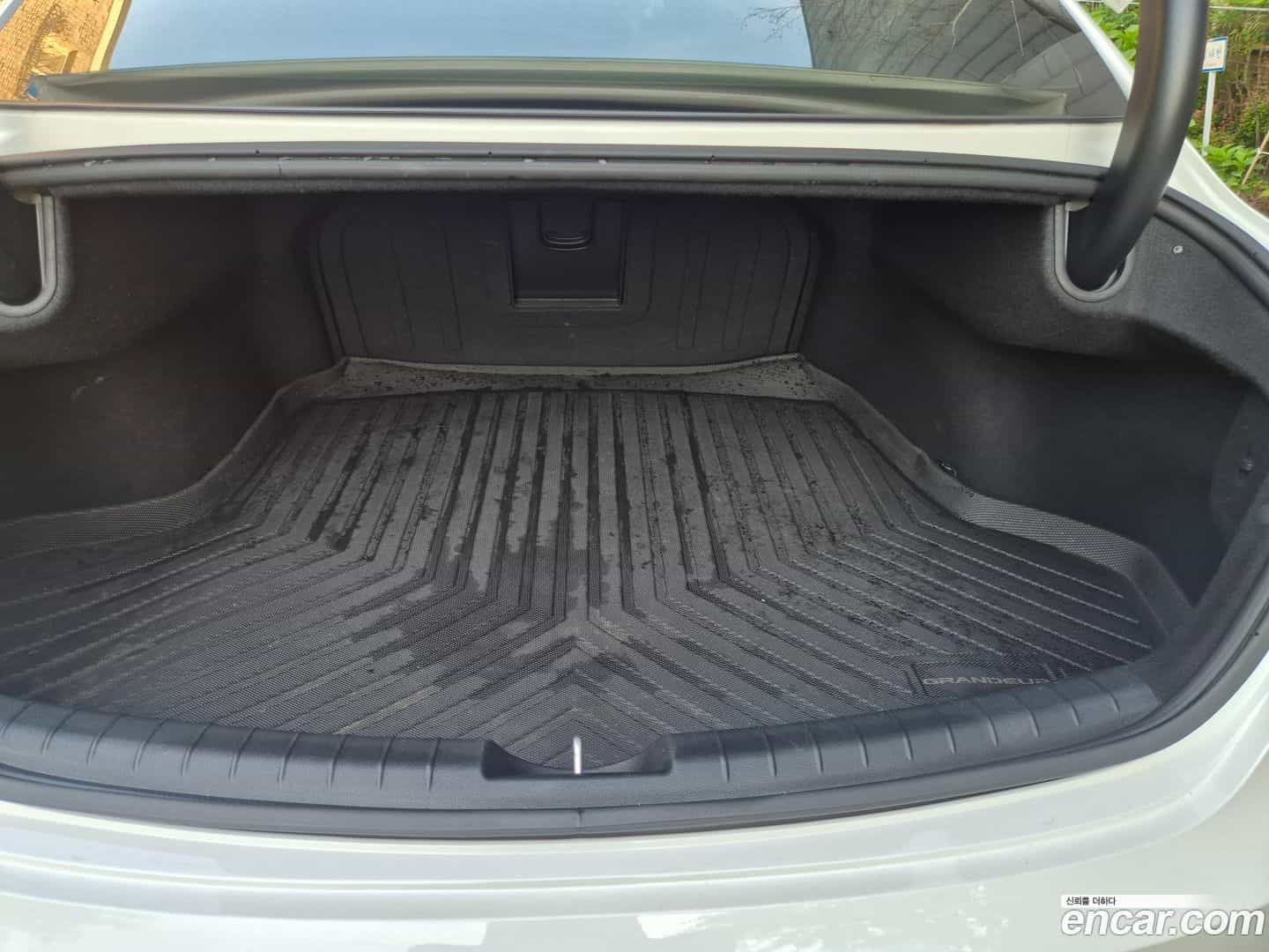 Grandeur Hyundai 2020.0-INNER-010