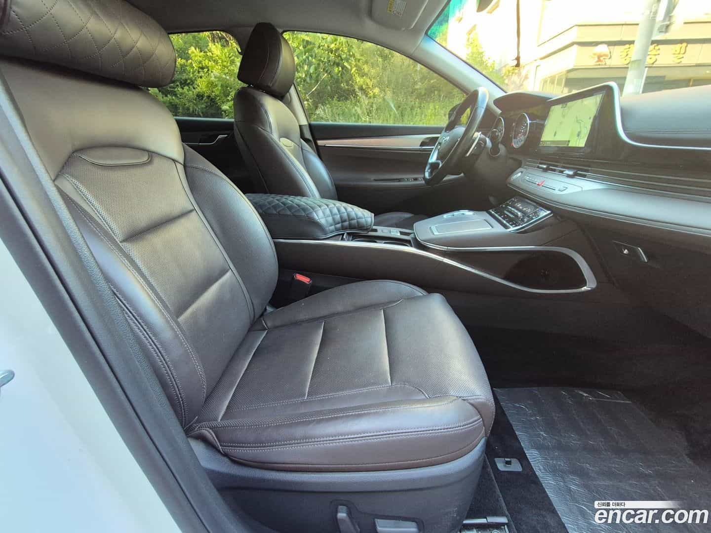 Grandeur Hyundai 2020.0-OPTION-021