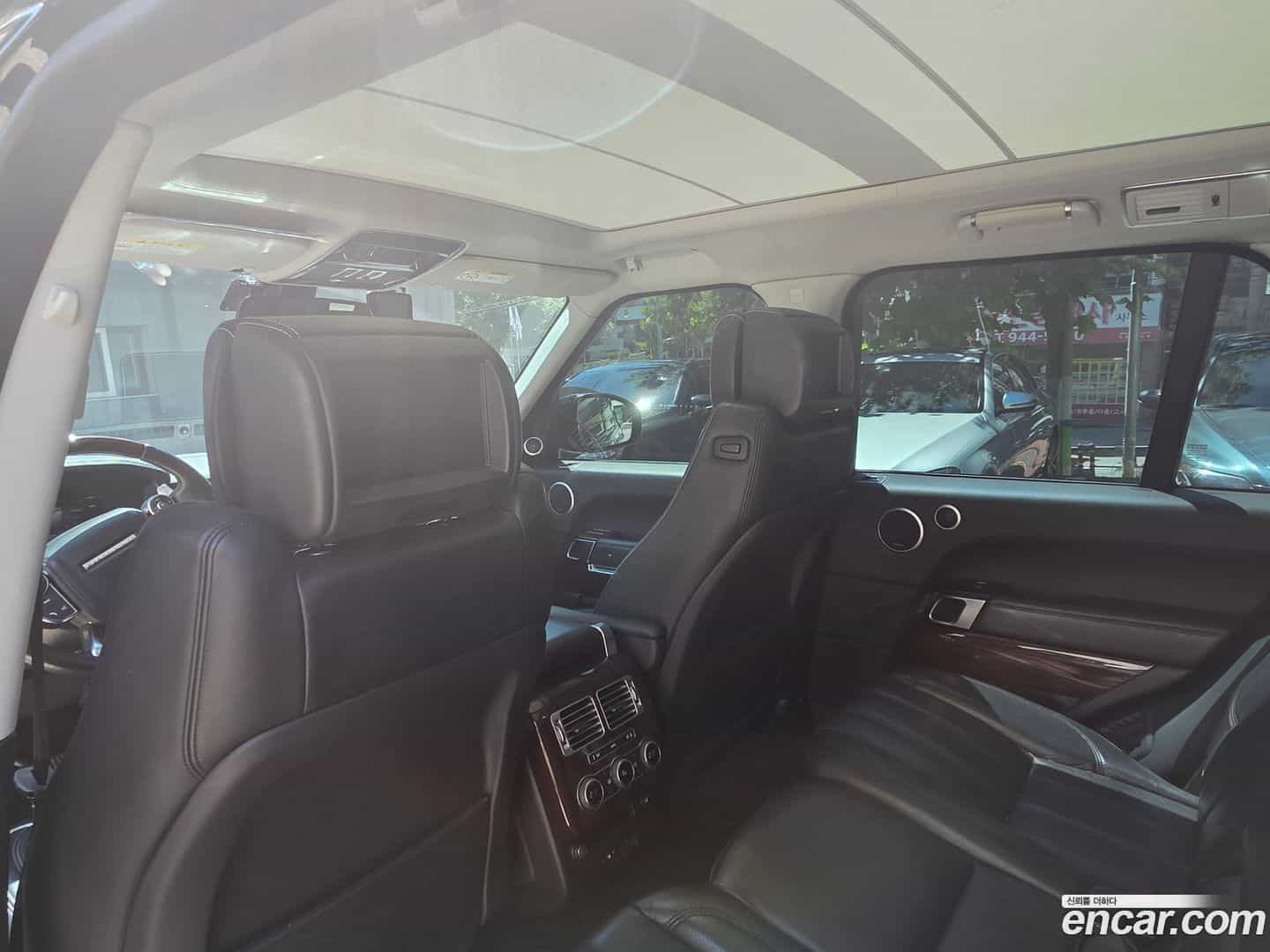 Range Rover Land Rover 2016.11-INNER-009