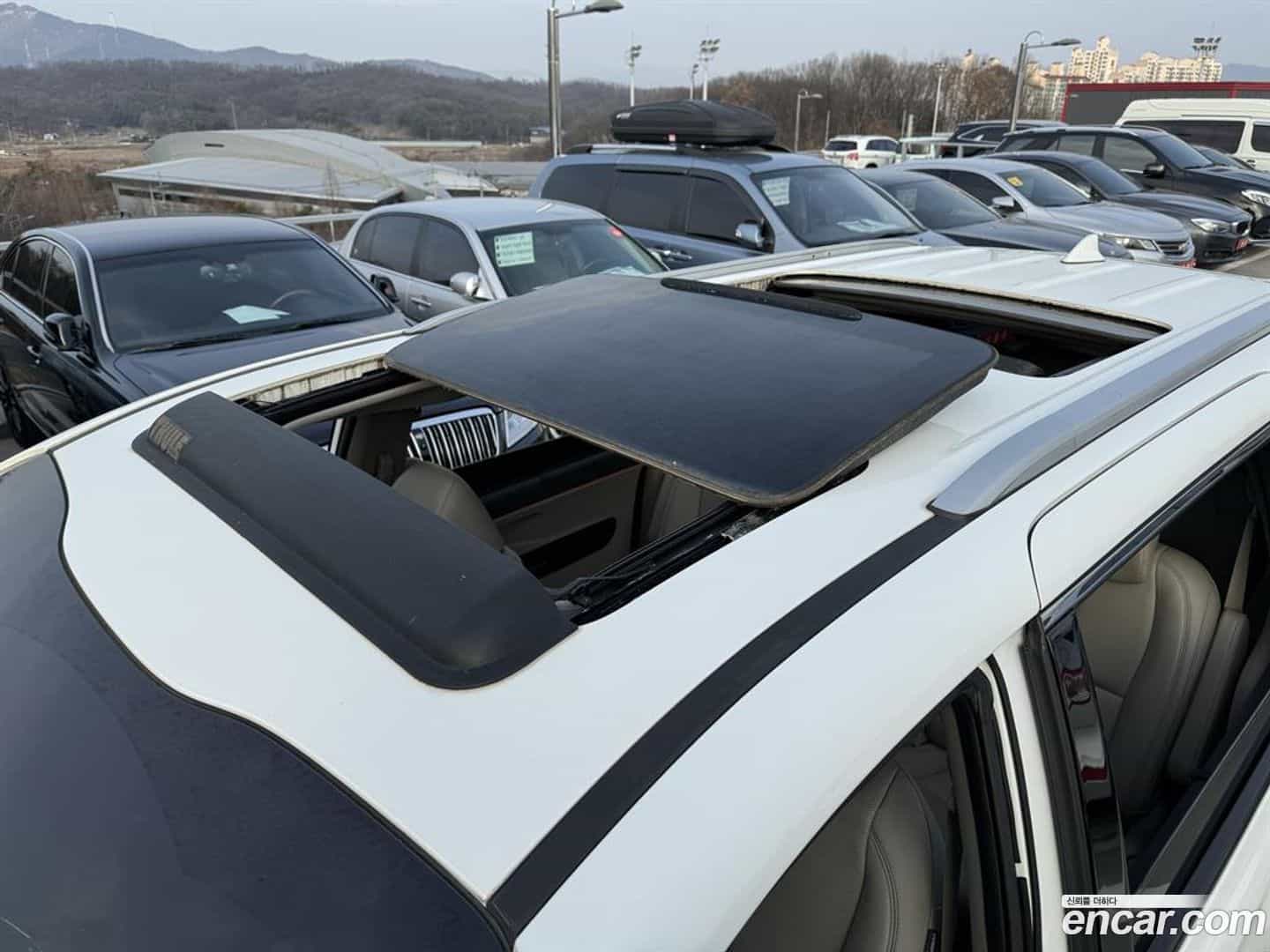 Canival Kia 2015.5-OPTION-024