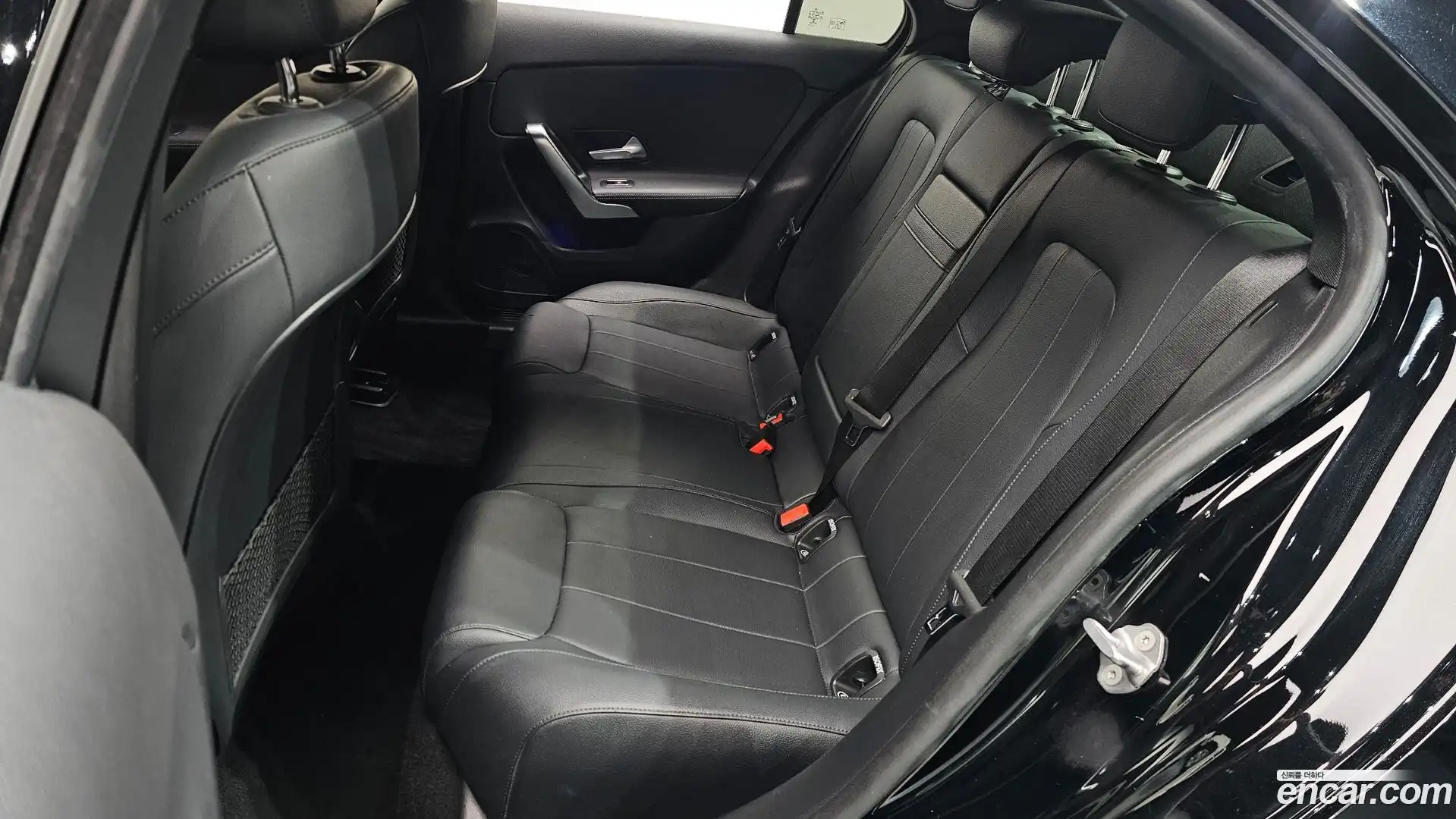 A-Class Mercedes-Benz 2022.11-OPTION-015