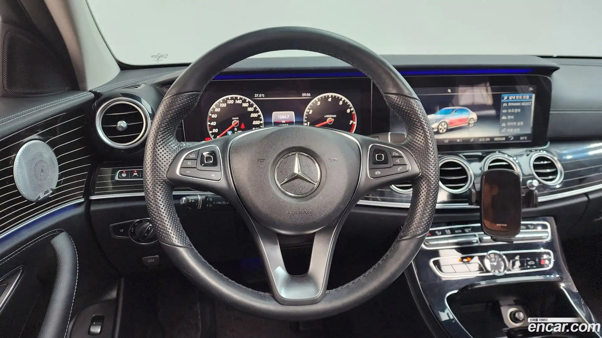 E-Class Mercedes-Benz 2018.3-OPTION-016