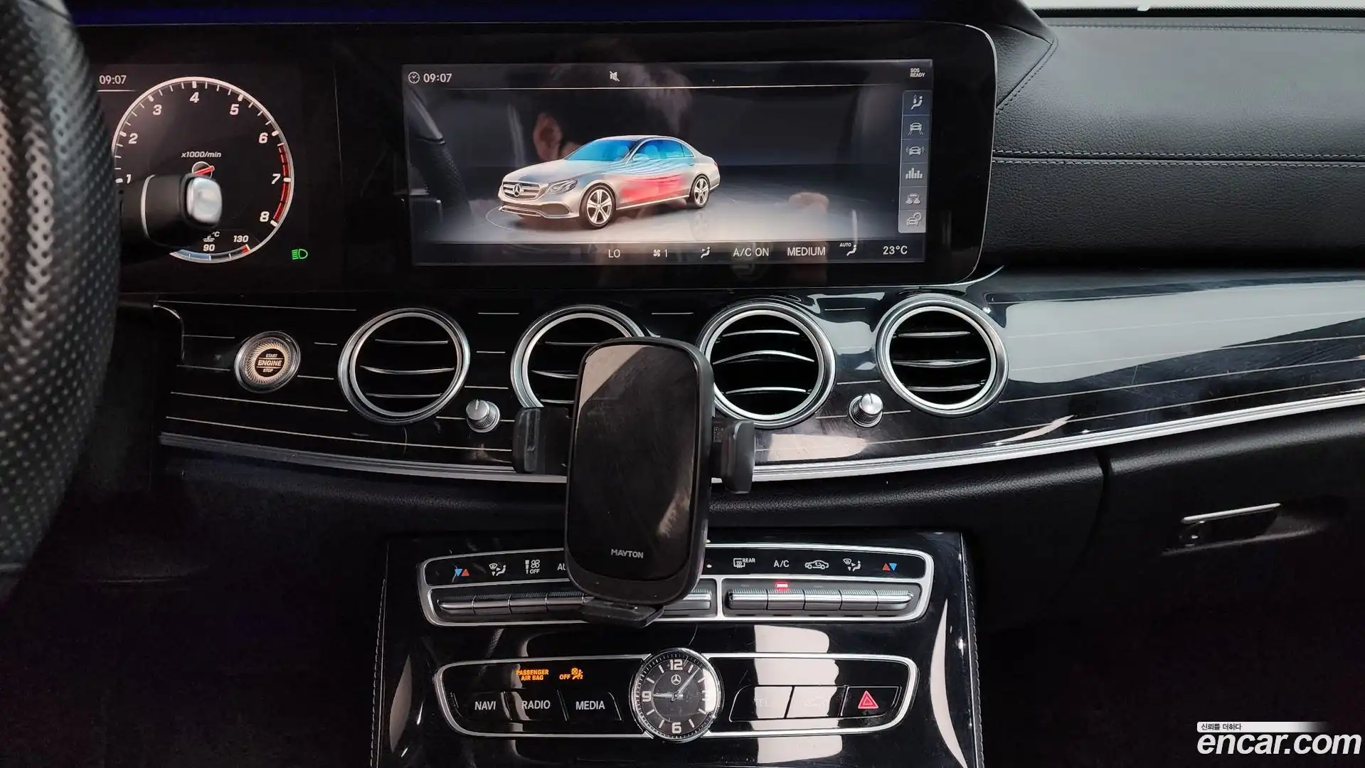 E-Class Mercedes-Benz 2018.3-OPTION-017
