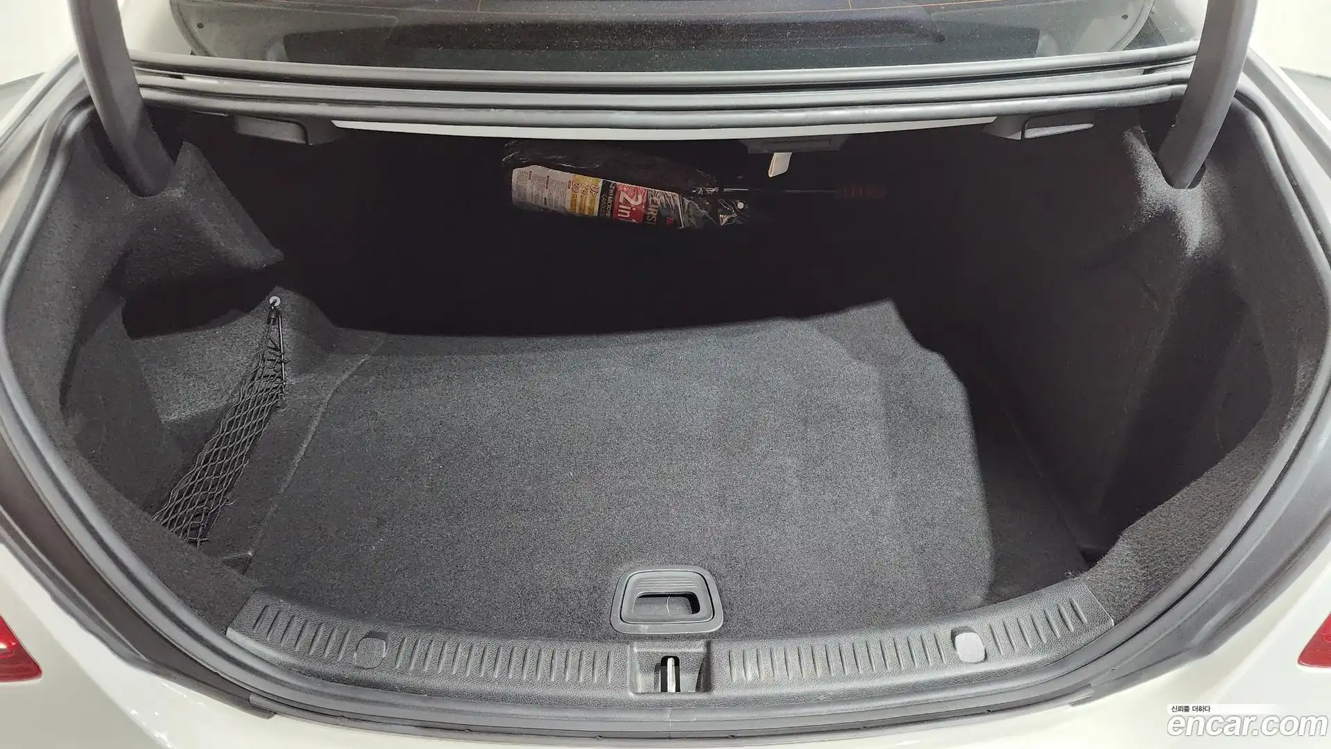 E-Class Mercedes-Benz 2018.3-OPTION-024