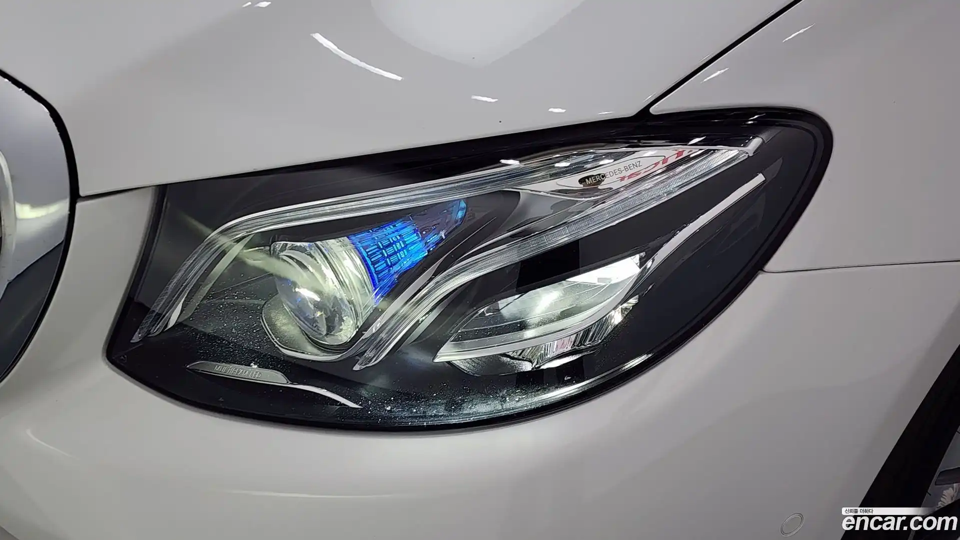 E-Class Mercedes-Benz 2018.3-OUTER-032