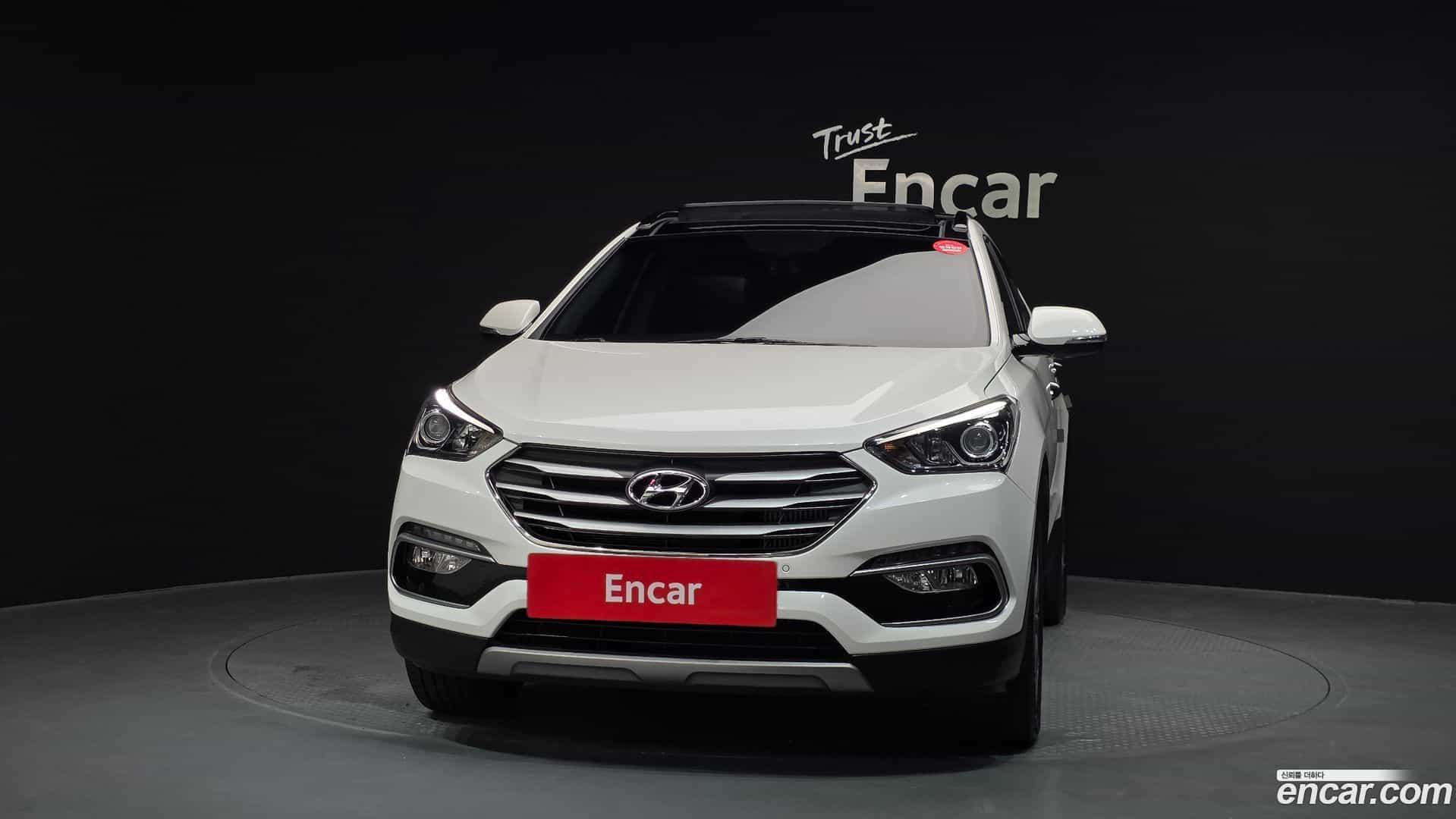 Santafe Hyundai 2016.7-OUTER-003