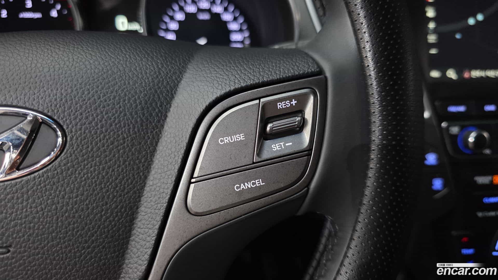 Santafe Hyundai 2016.7-OPTION-045