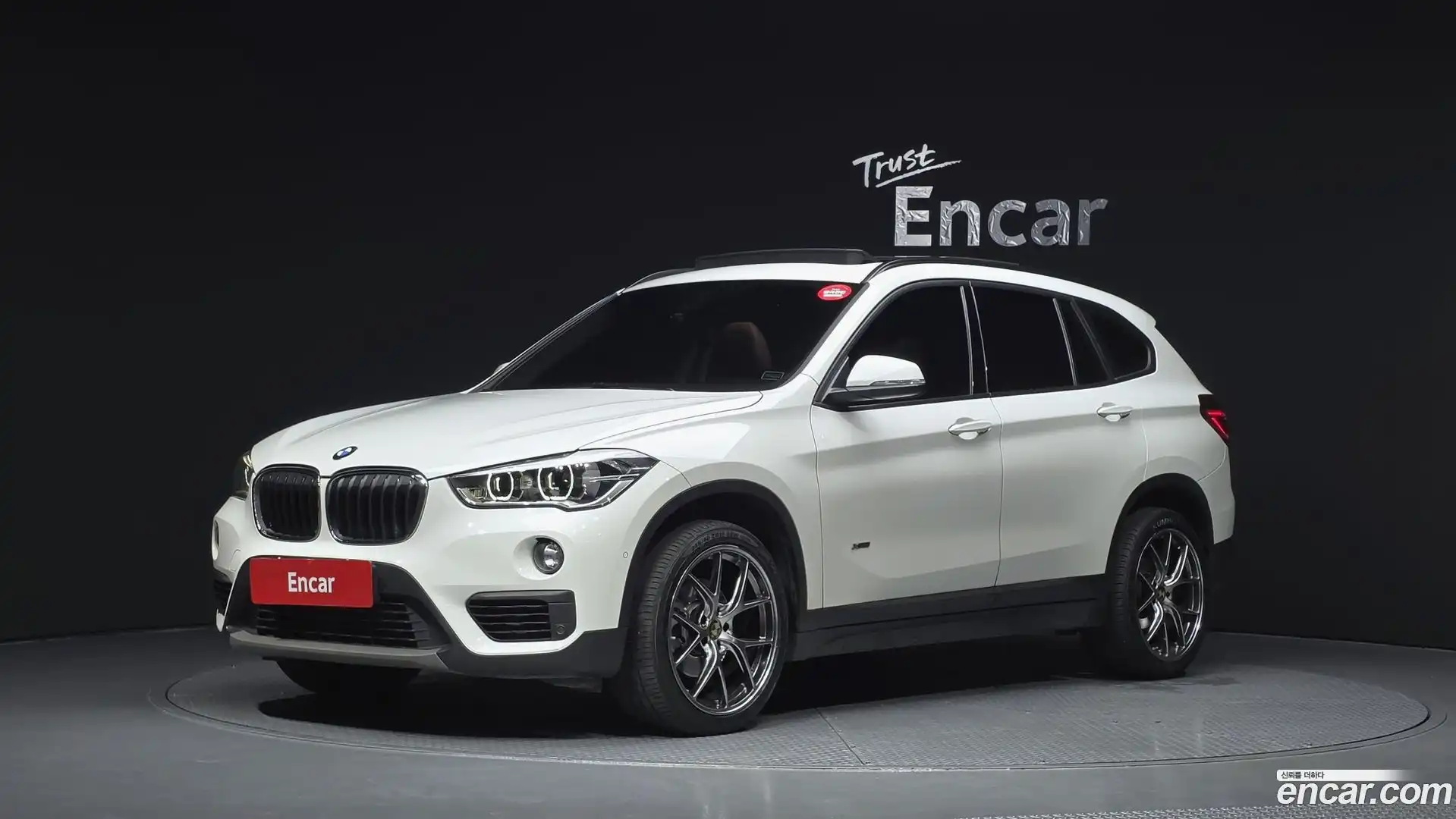 X1 BMW 2016.11-OUTER-001