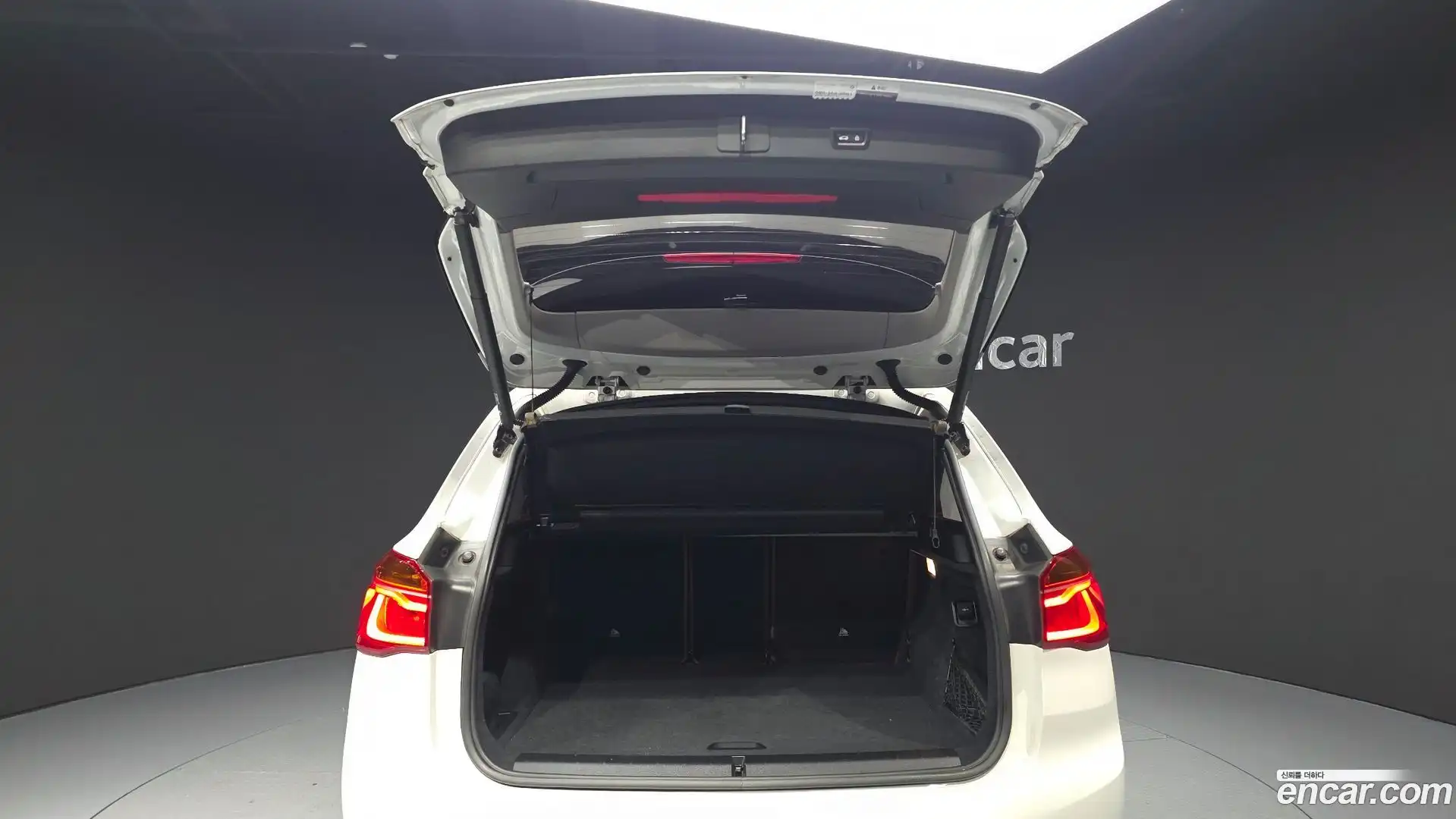 X1 BMW 2016.11-OPTION-023