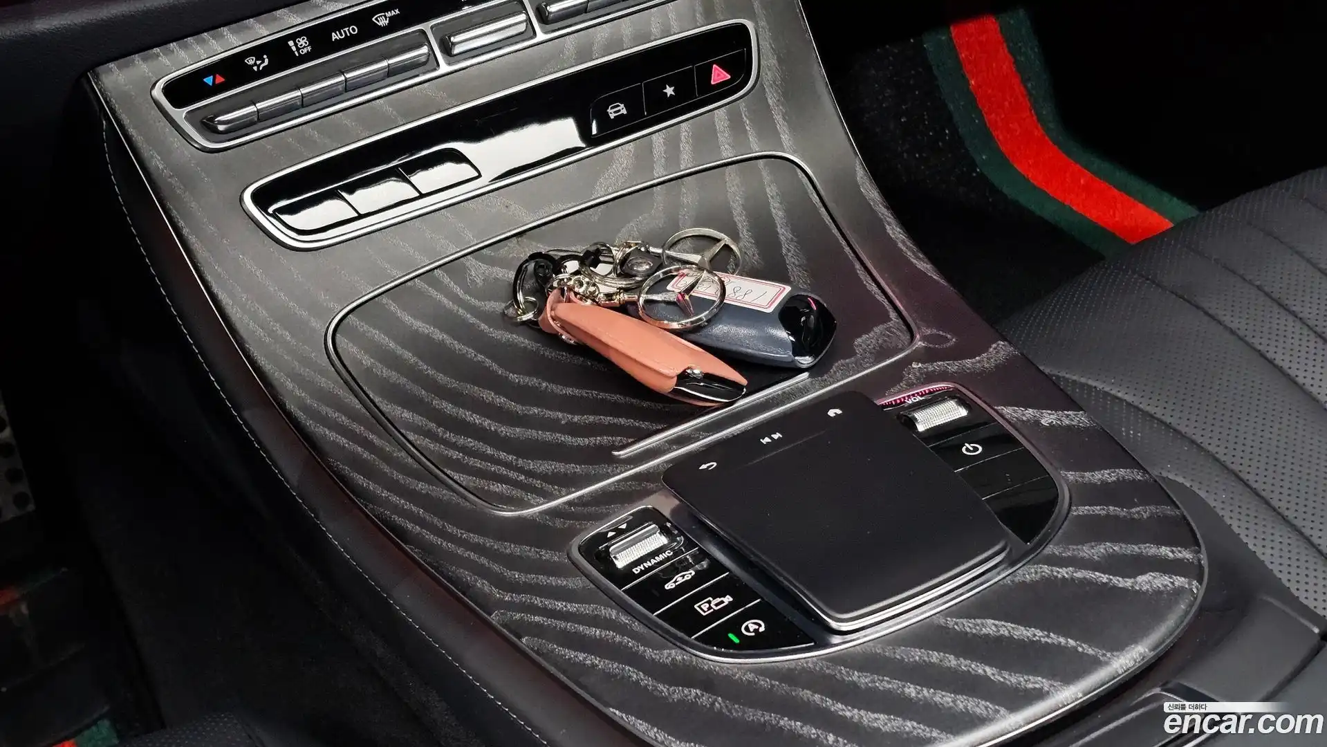 CLS-Class Mercedes-Benz 2022.9-INNER-009