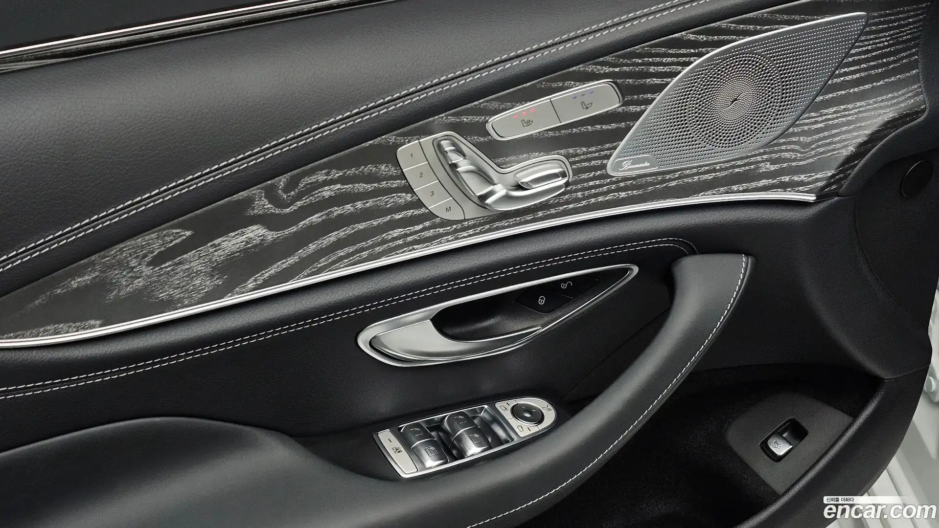 CLS-Class Mercedes-Benz 2022.9-OPTION-022