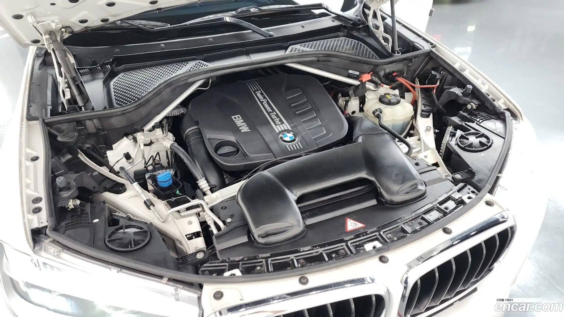 X6 BMW 2015.10-OUTER-006