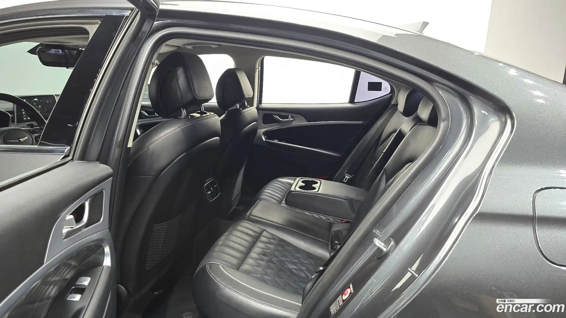 G70 Genesis 2018.3-OPTION-015