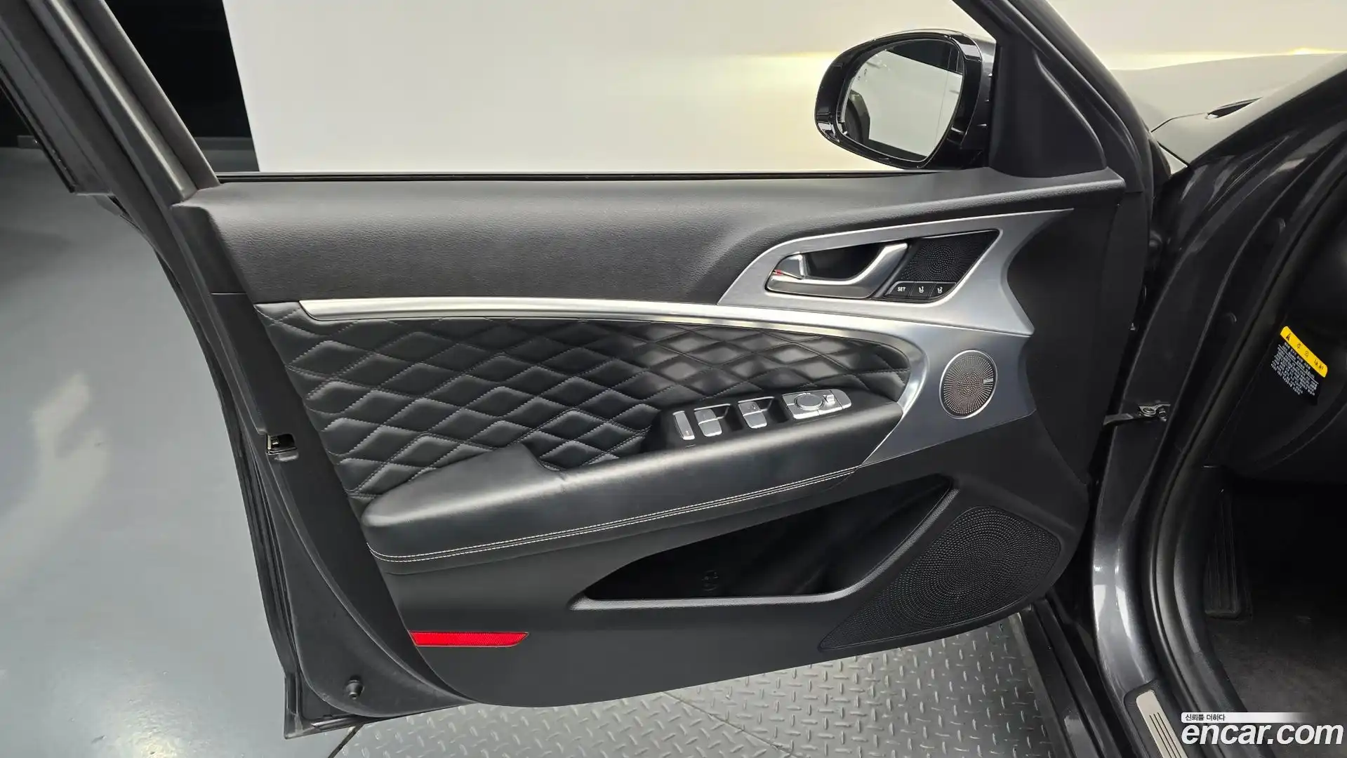G70 Genesis 2018.3-INNER-034