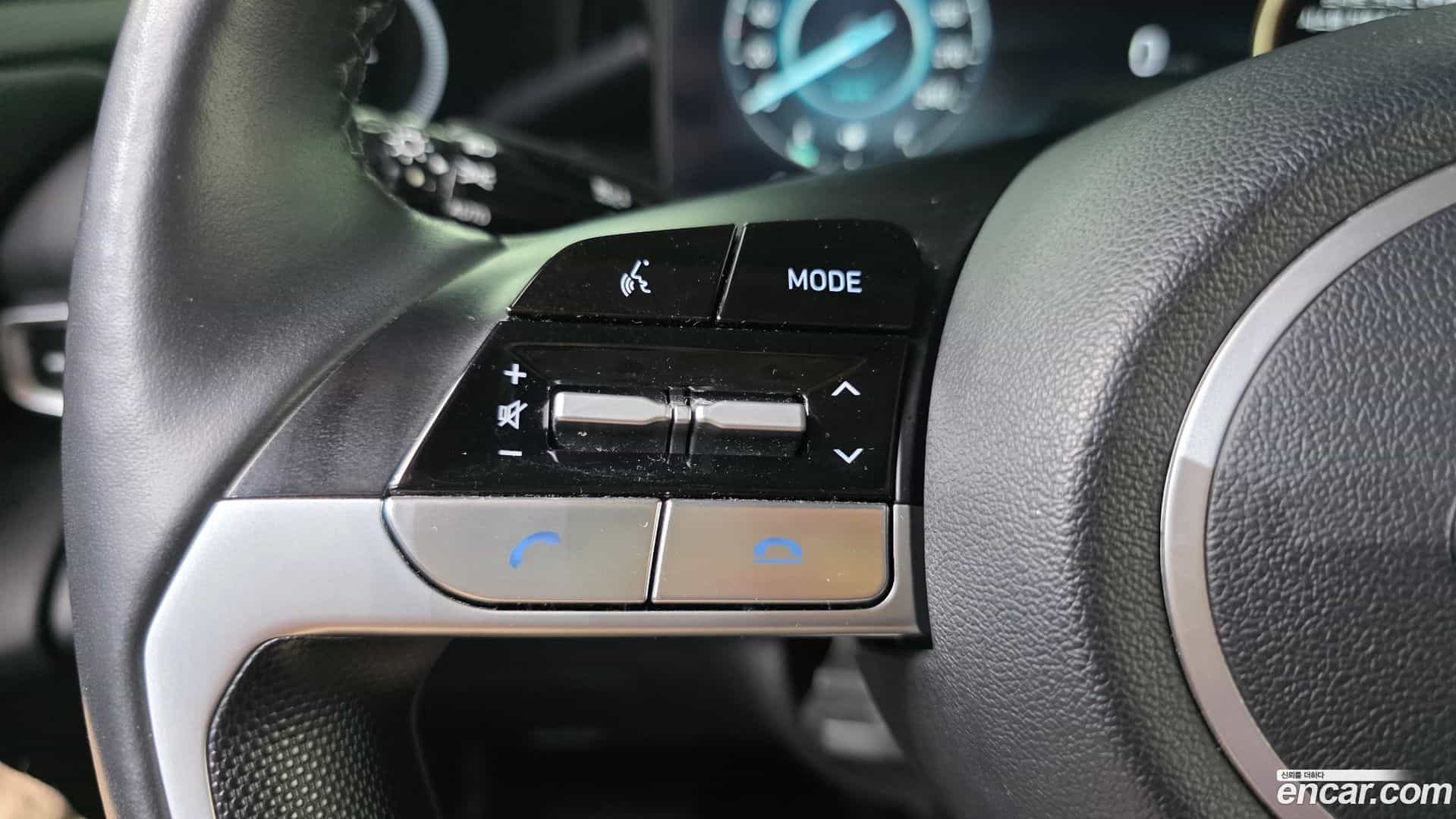 AVANTE Hyundai 2022.10-OPTION-043